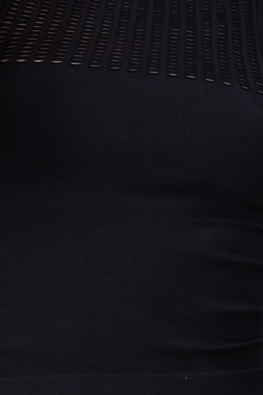 Top liso detalle red NEGRO