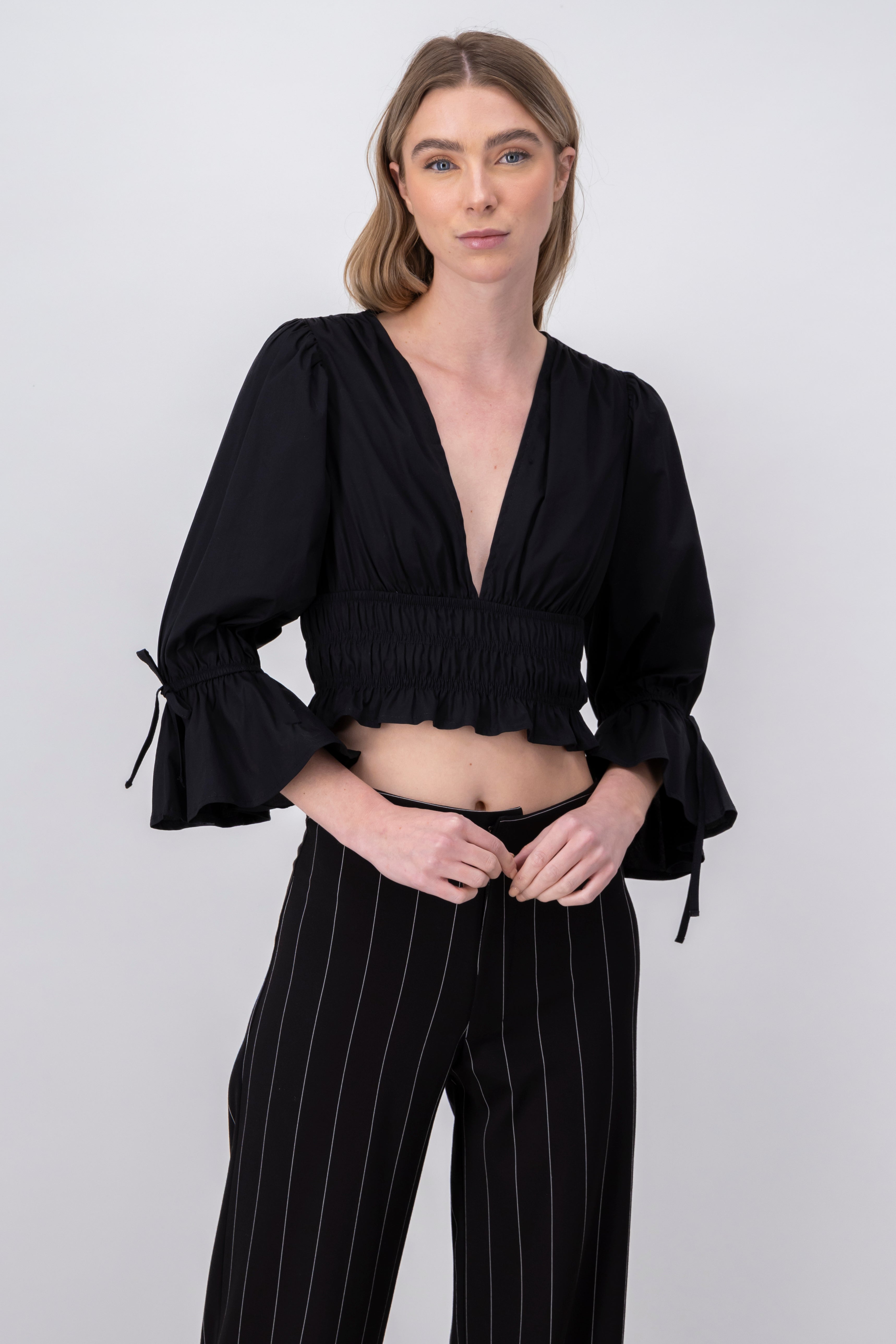 Crop Papelina Olanes Mangas Blouse BLACK