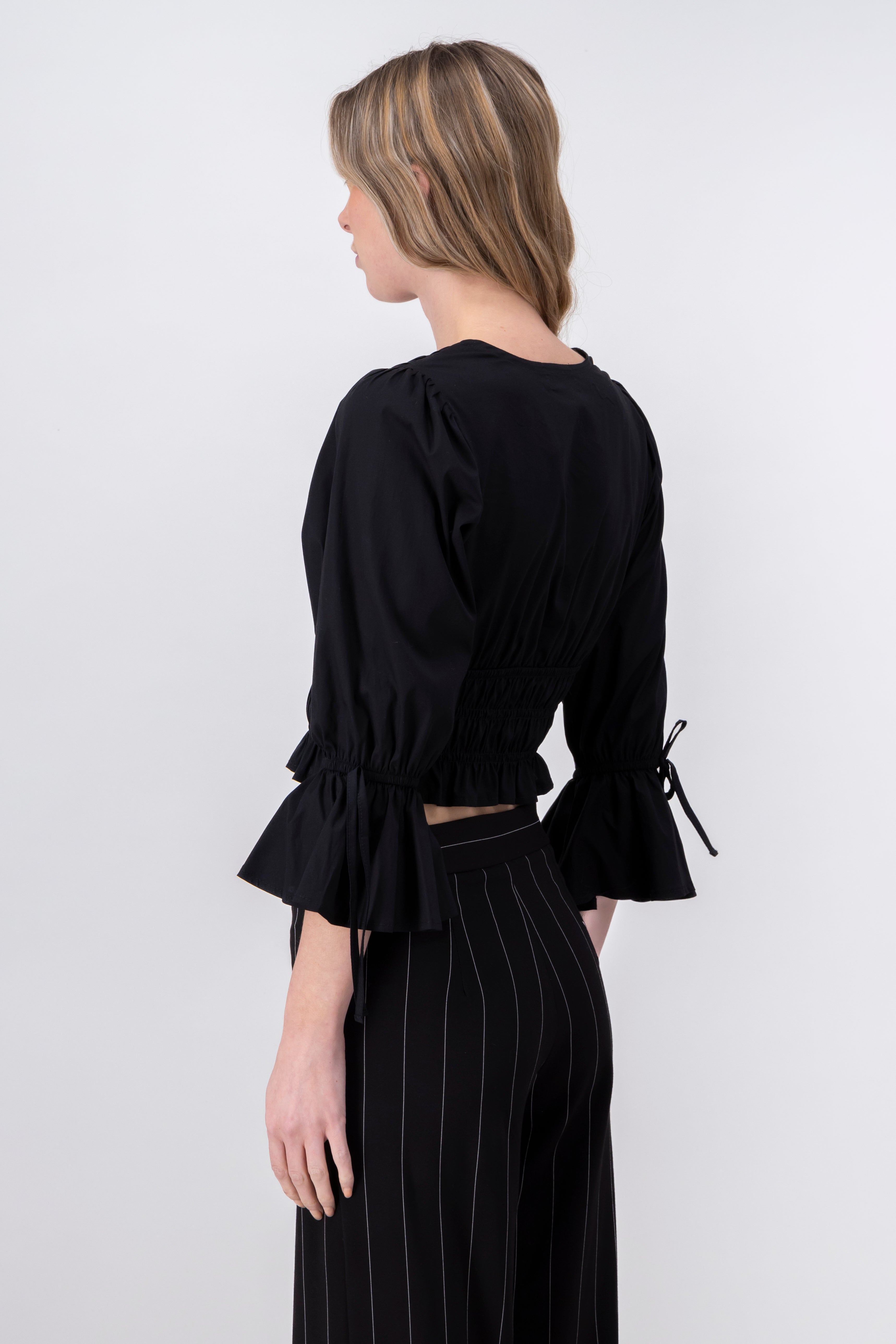 Crop Papelina Olanes Mangas Blouse BLACK