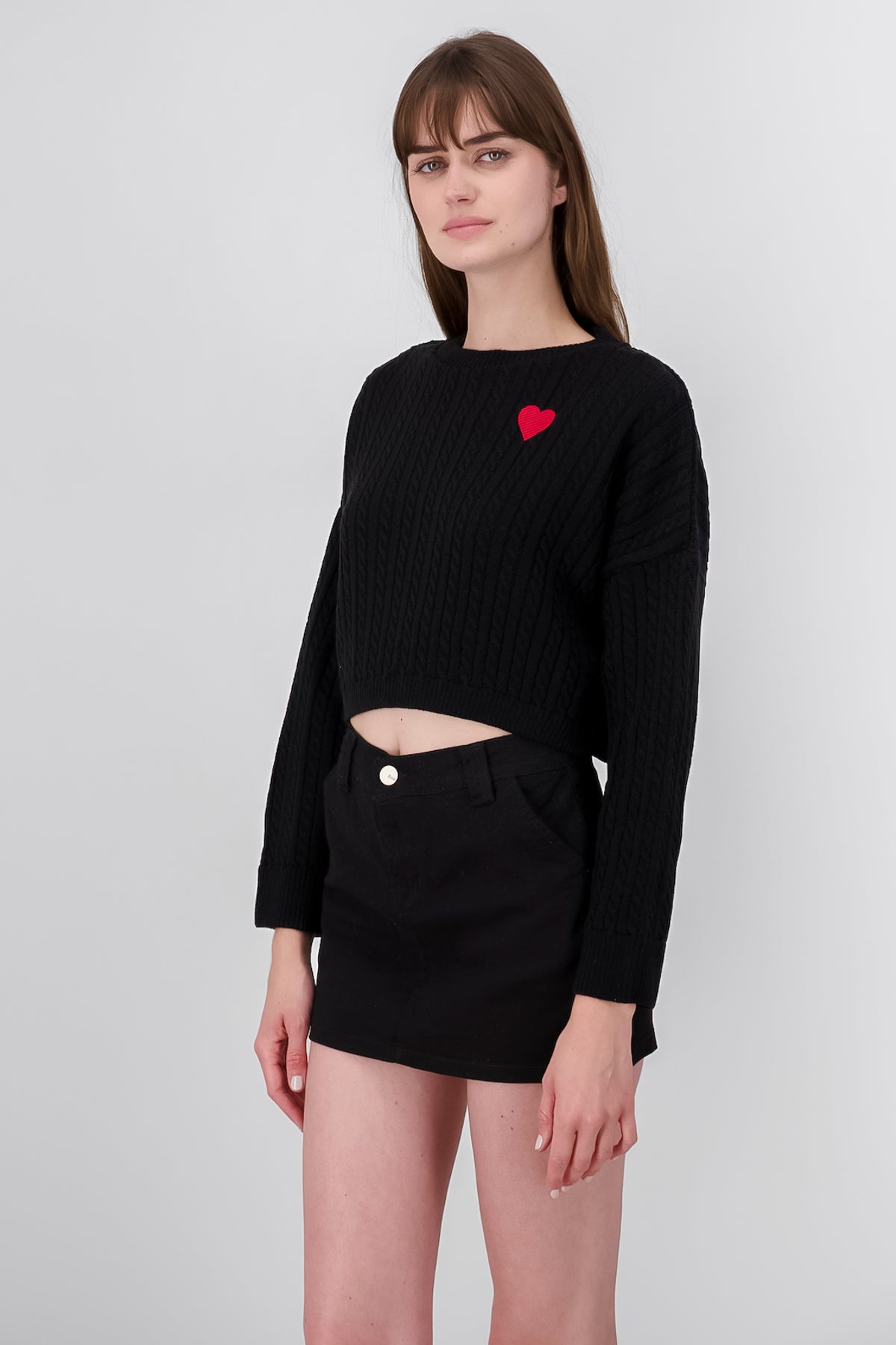 Braided sweater embroidery heart BLACK