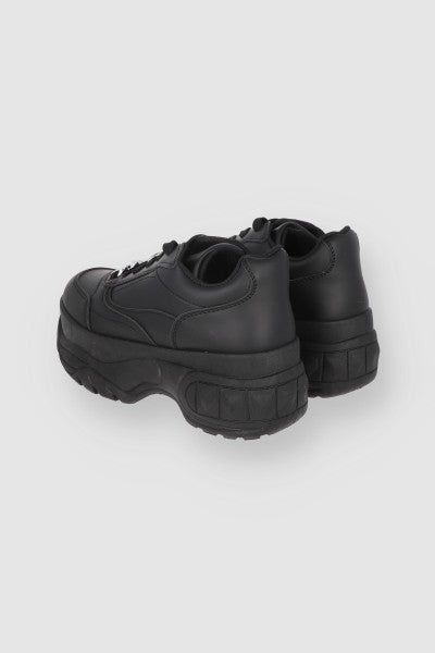 Tenis Chunky Charms NEGRO