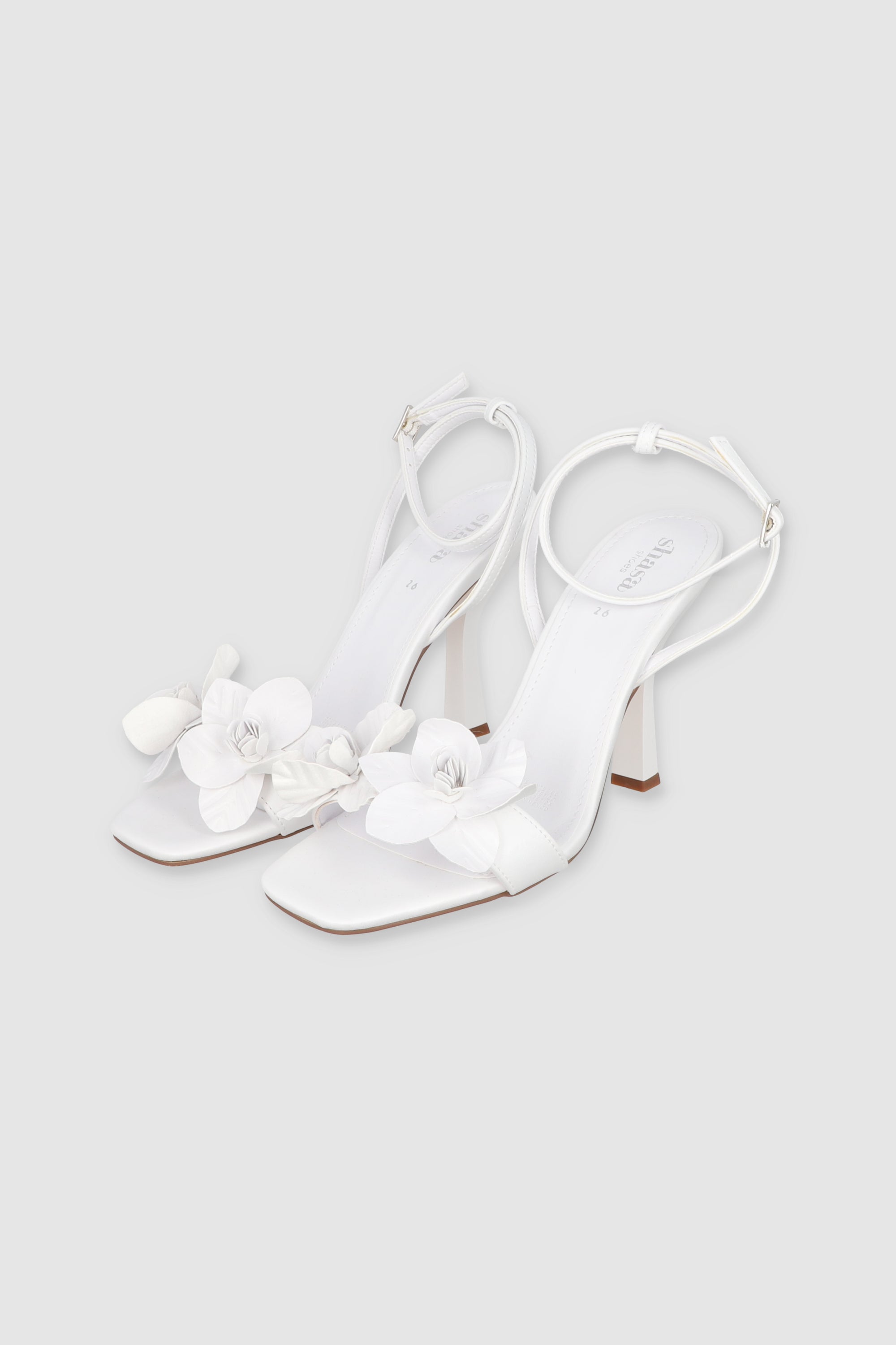 3D tropical flowers heel WHITE