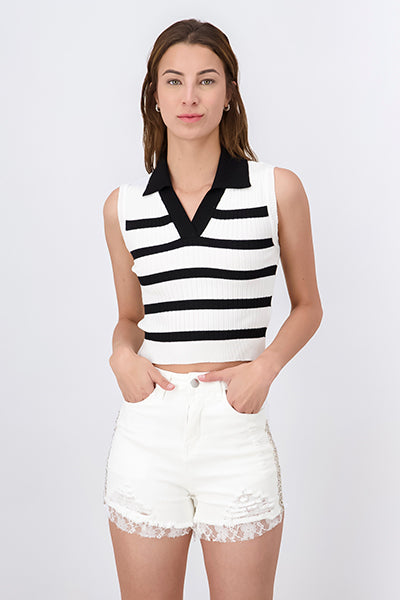 Striped pole neck vest White Combo