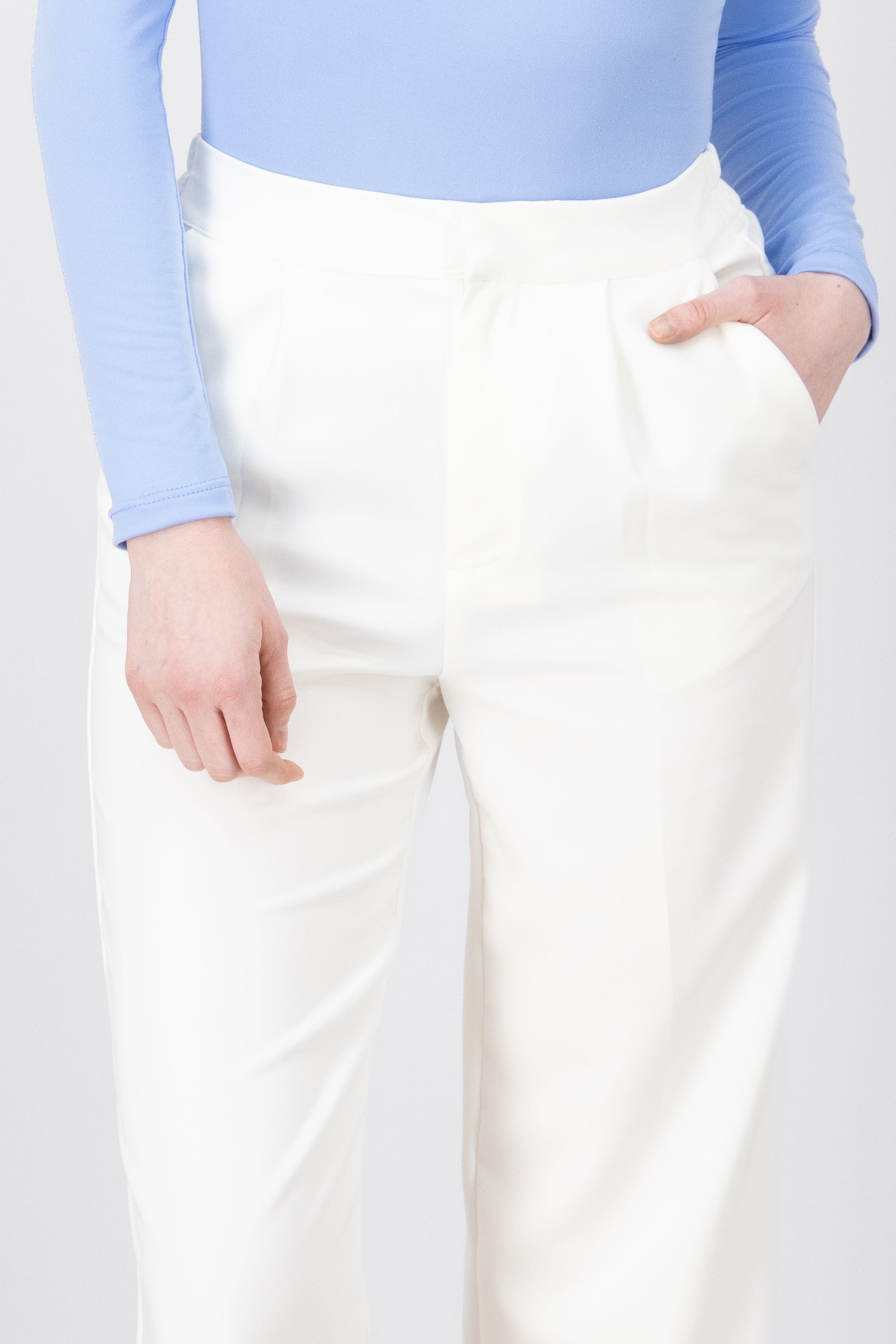 Pantalon Recto Liso Con Pinzas BLANCO