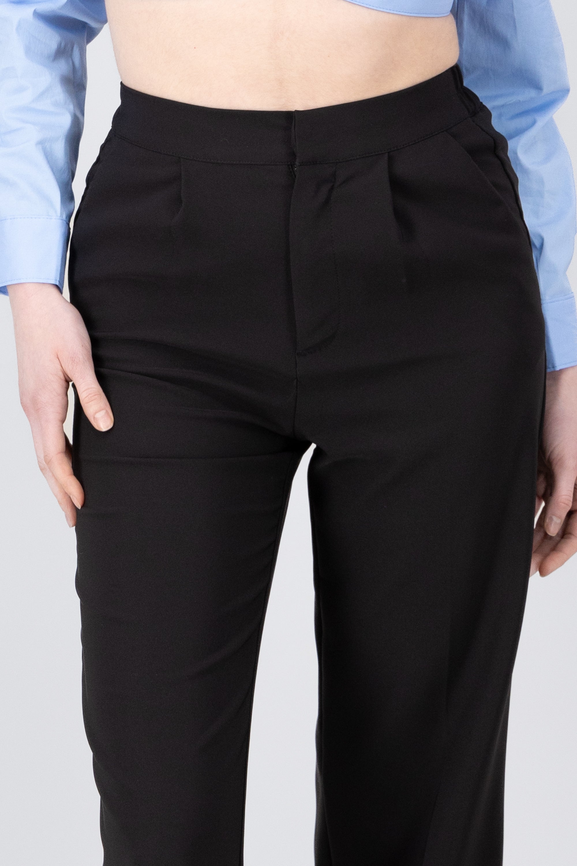 Pantalon Recto Liso Con Pinzas NEGRO