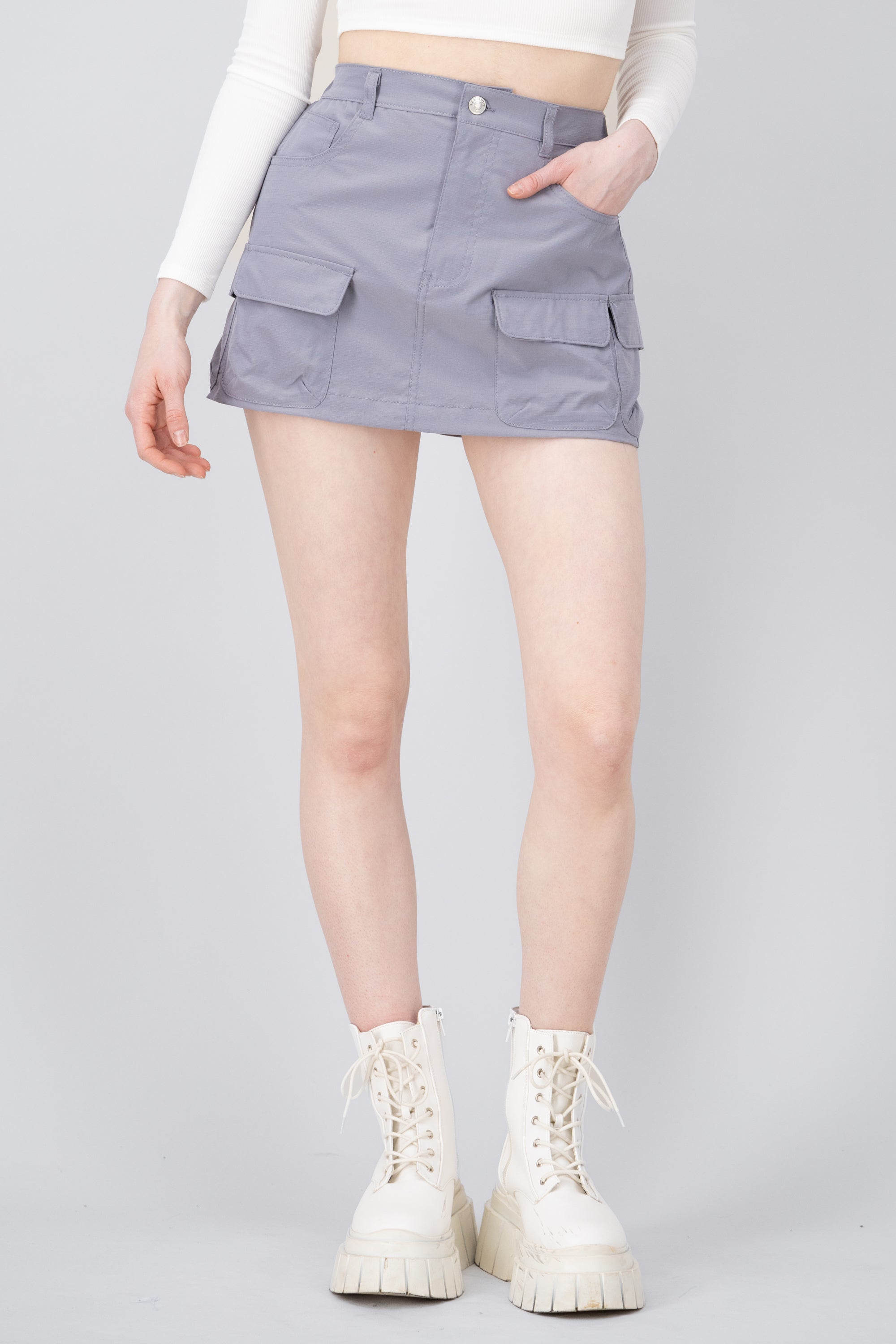 Mini Falda Parachute Bolsas Cargo GRIS