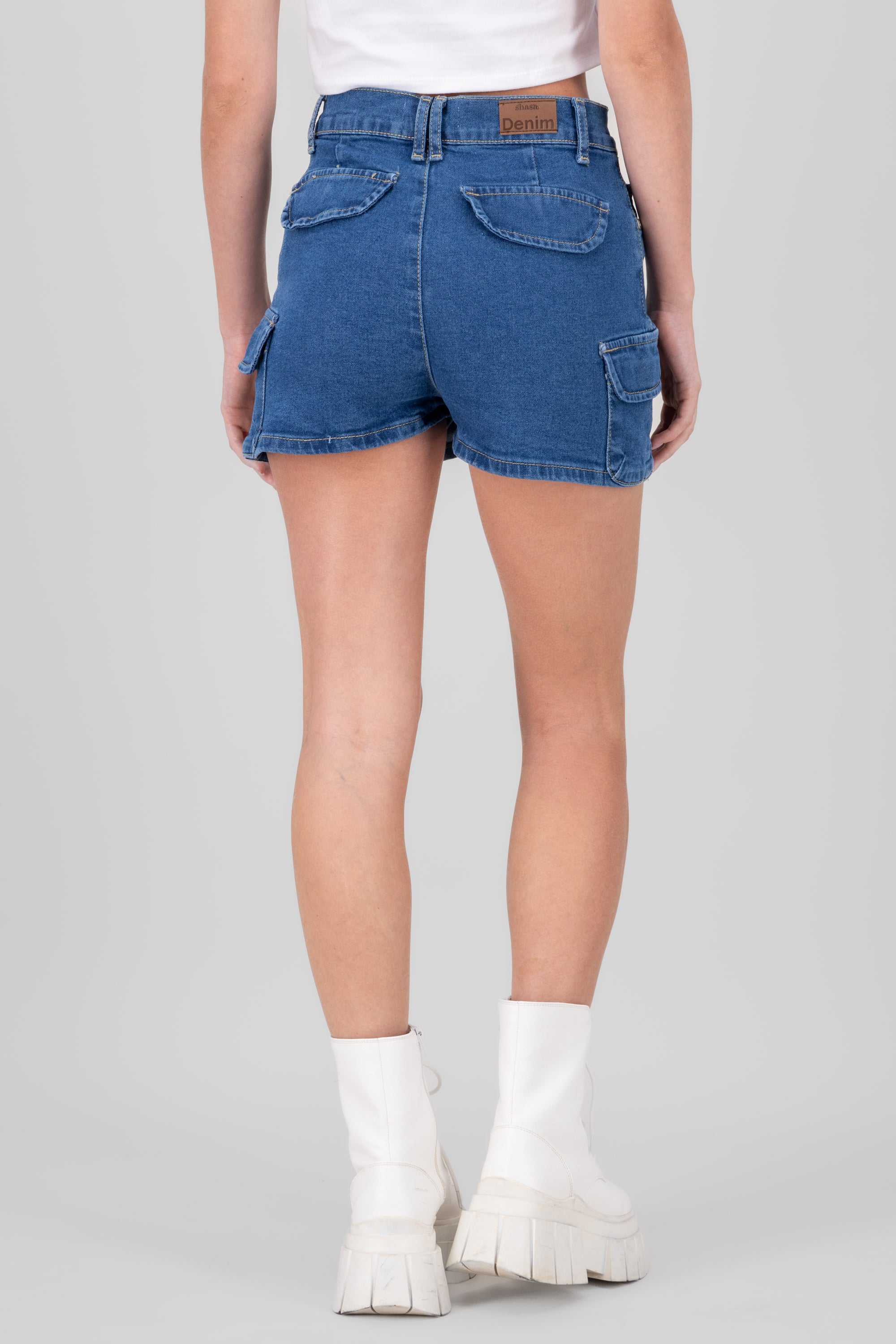 Short Skirt 3 Bags Medium Wash