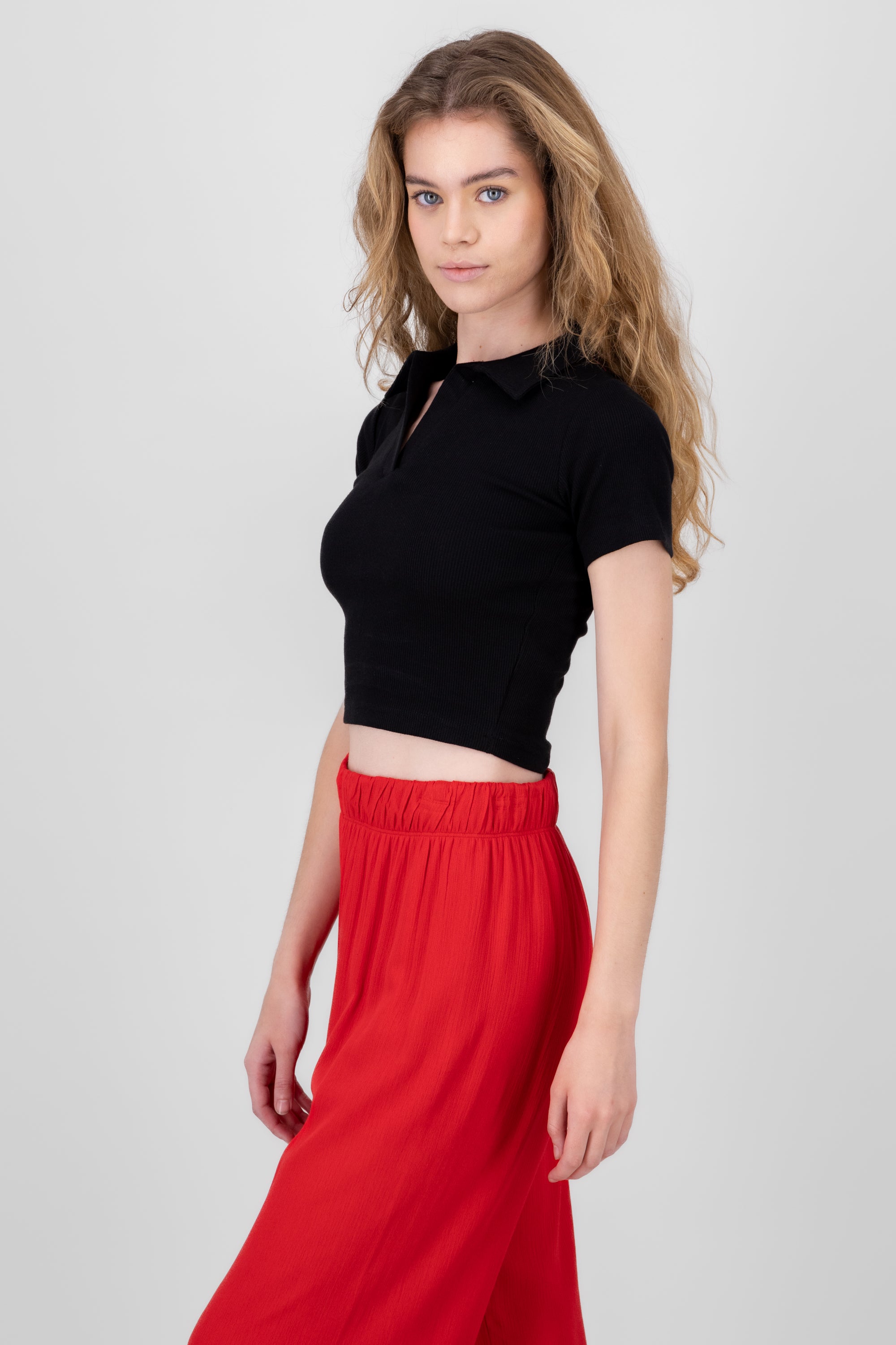 Top Rib Cuello Polo Liso NEGRO