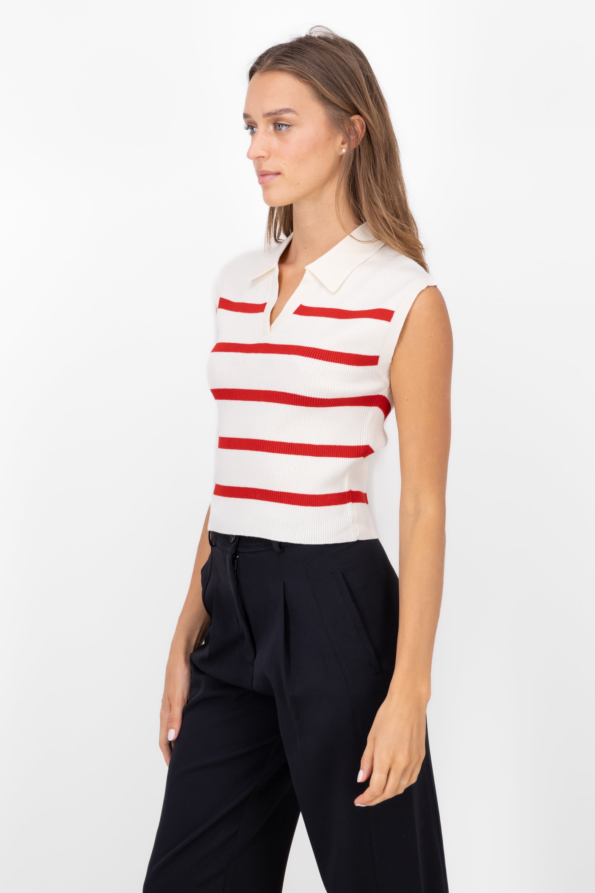 Pole neck striped vest Combo red