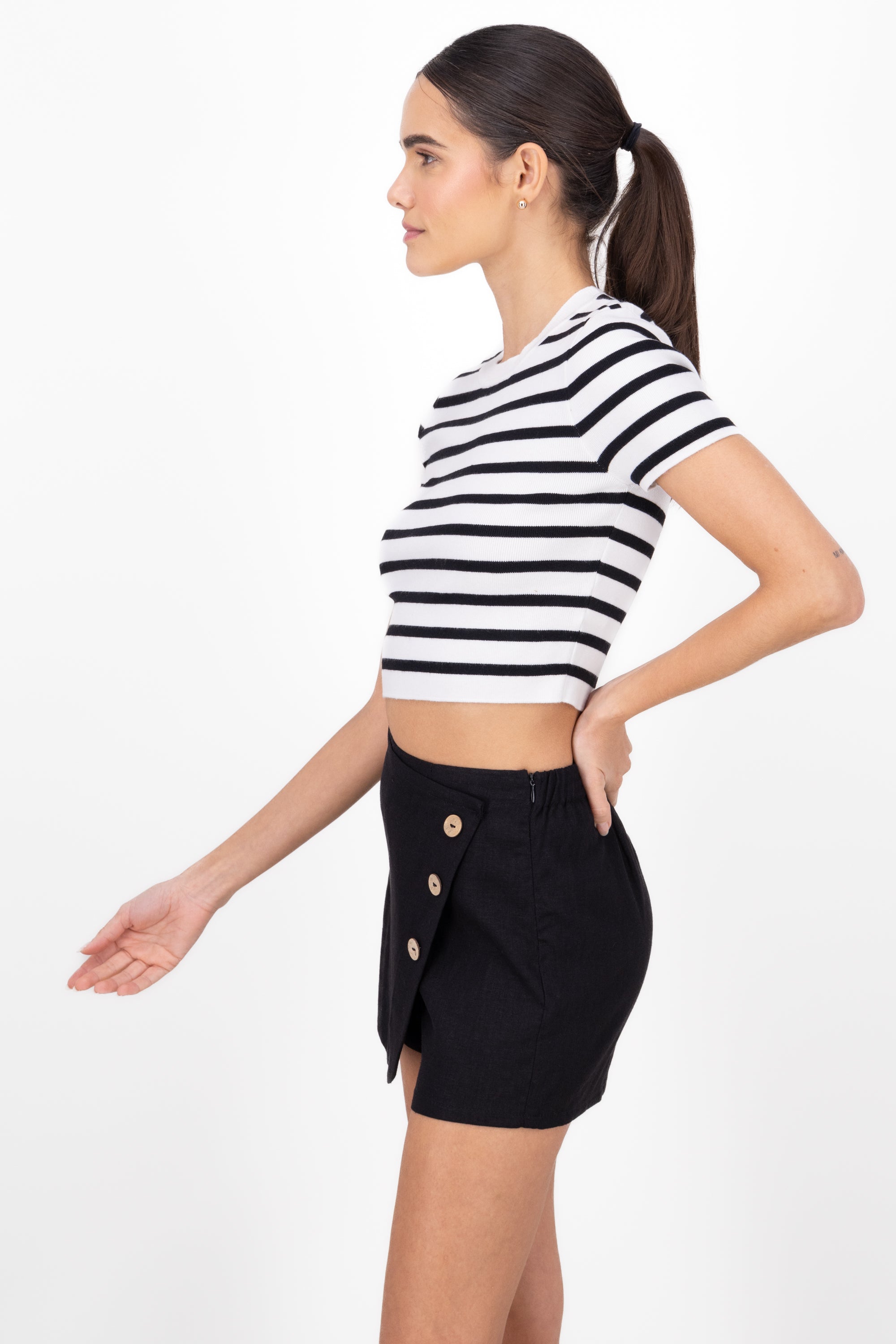 Top Short Manga stripes BLACK