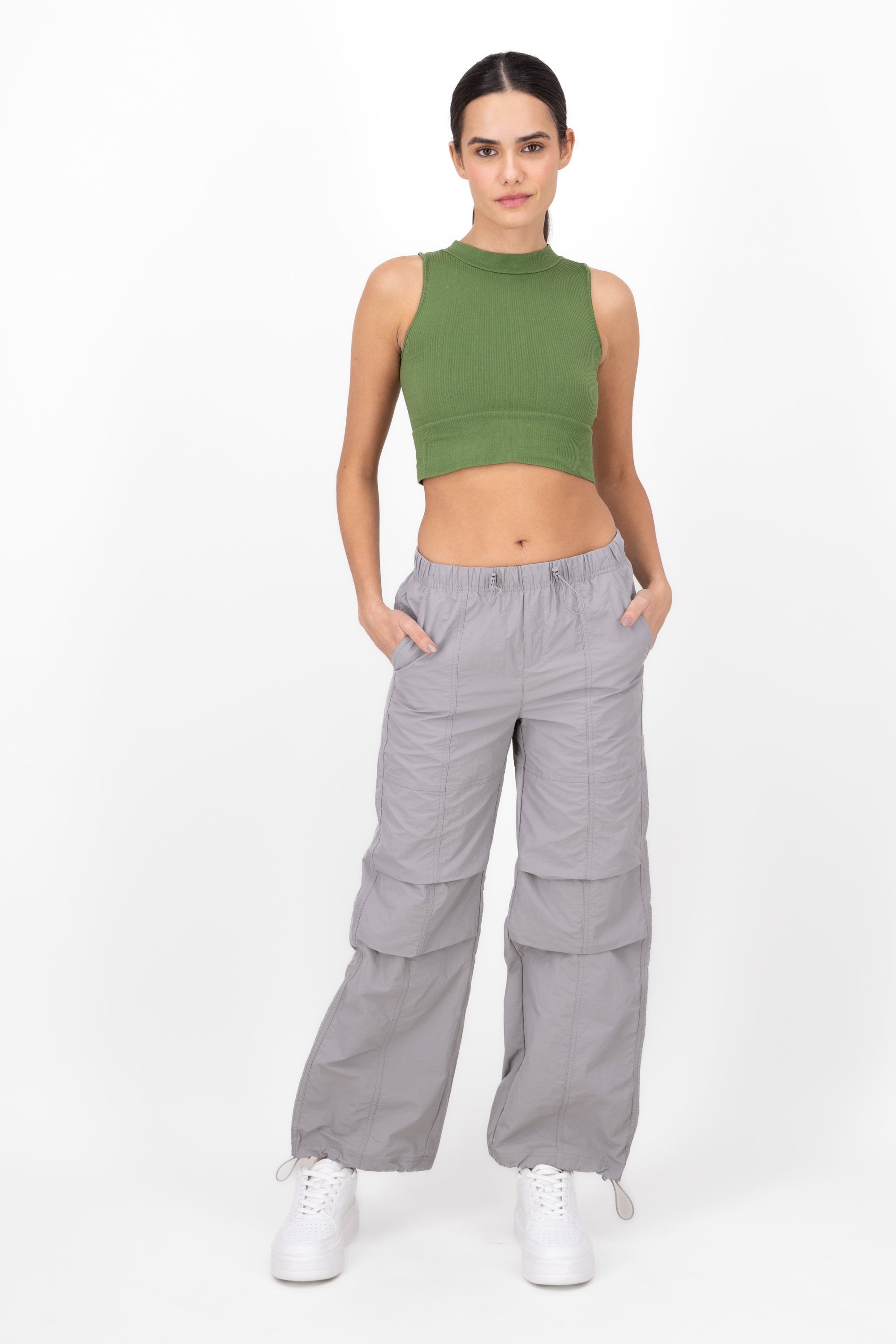 Pantalones Tipo Parachute GRIS