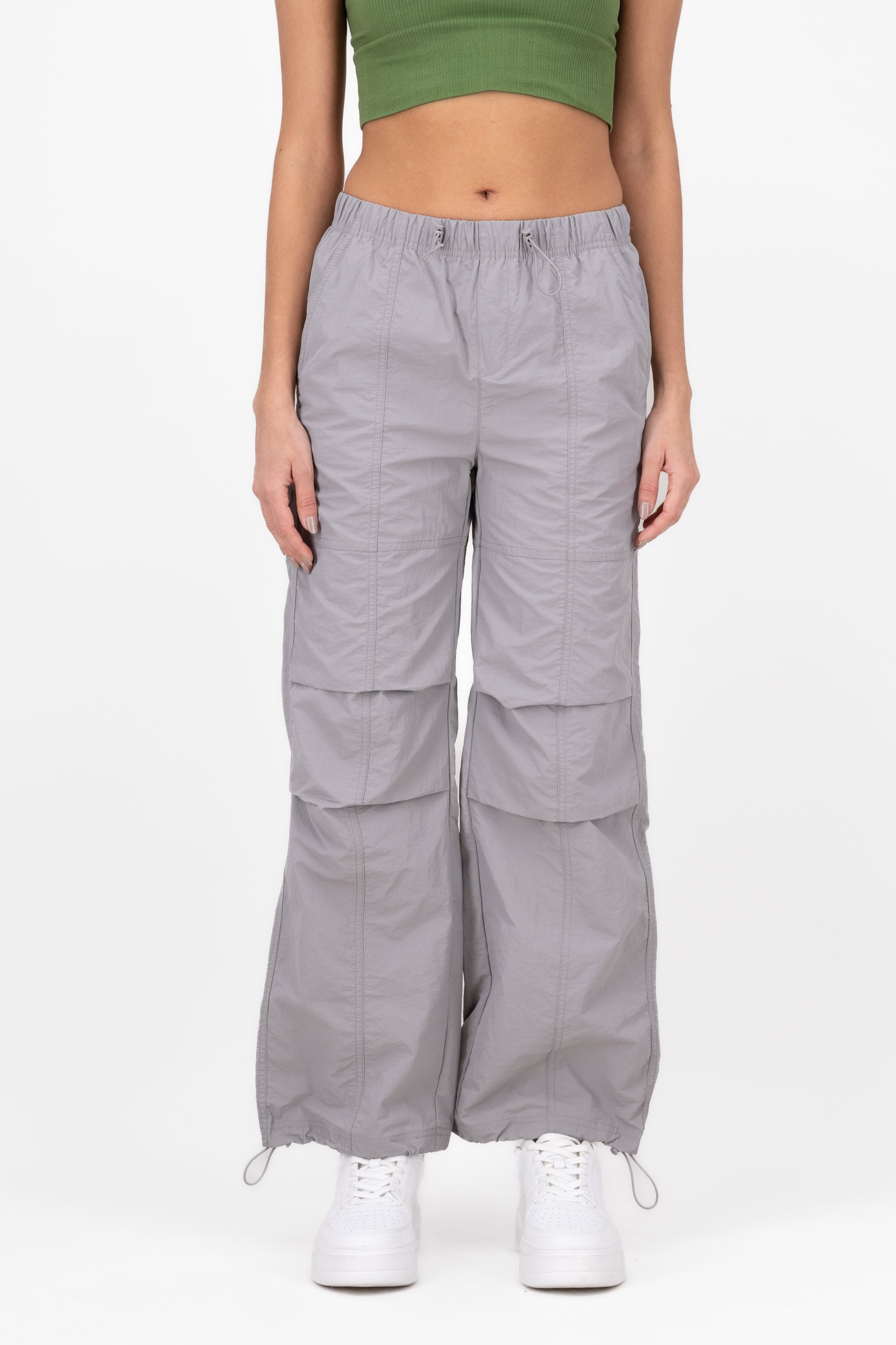 Pantalones Tipo Parachute GRIS