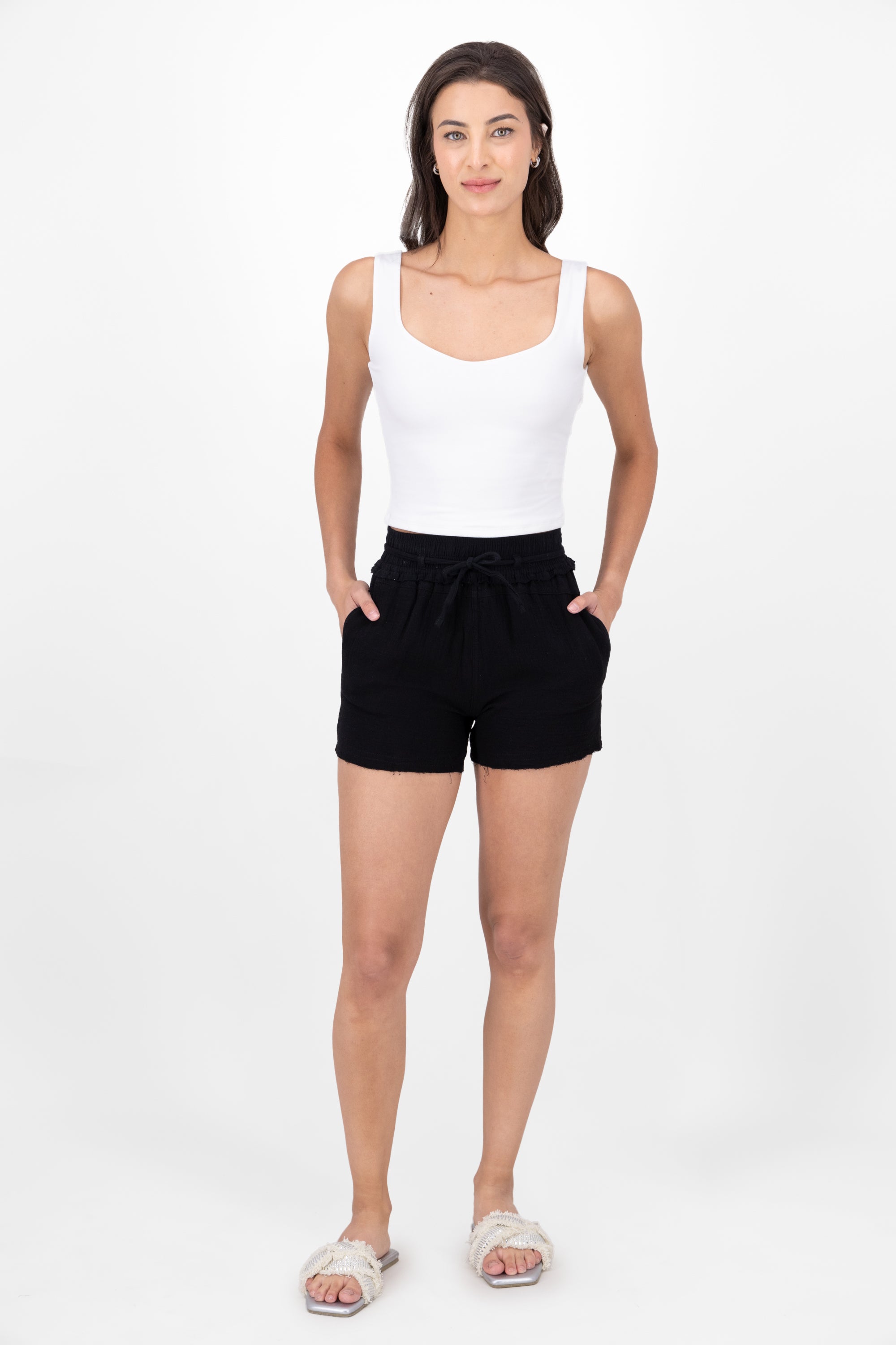 Shorts Cortos Lisos NEGRO