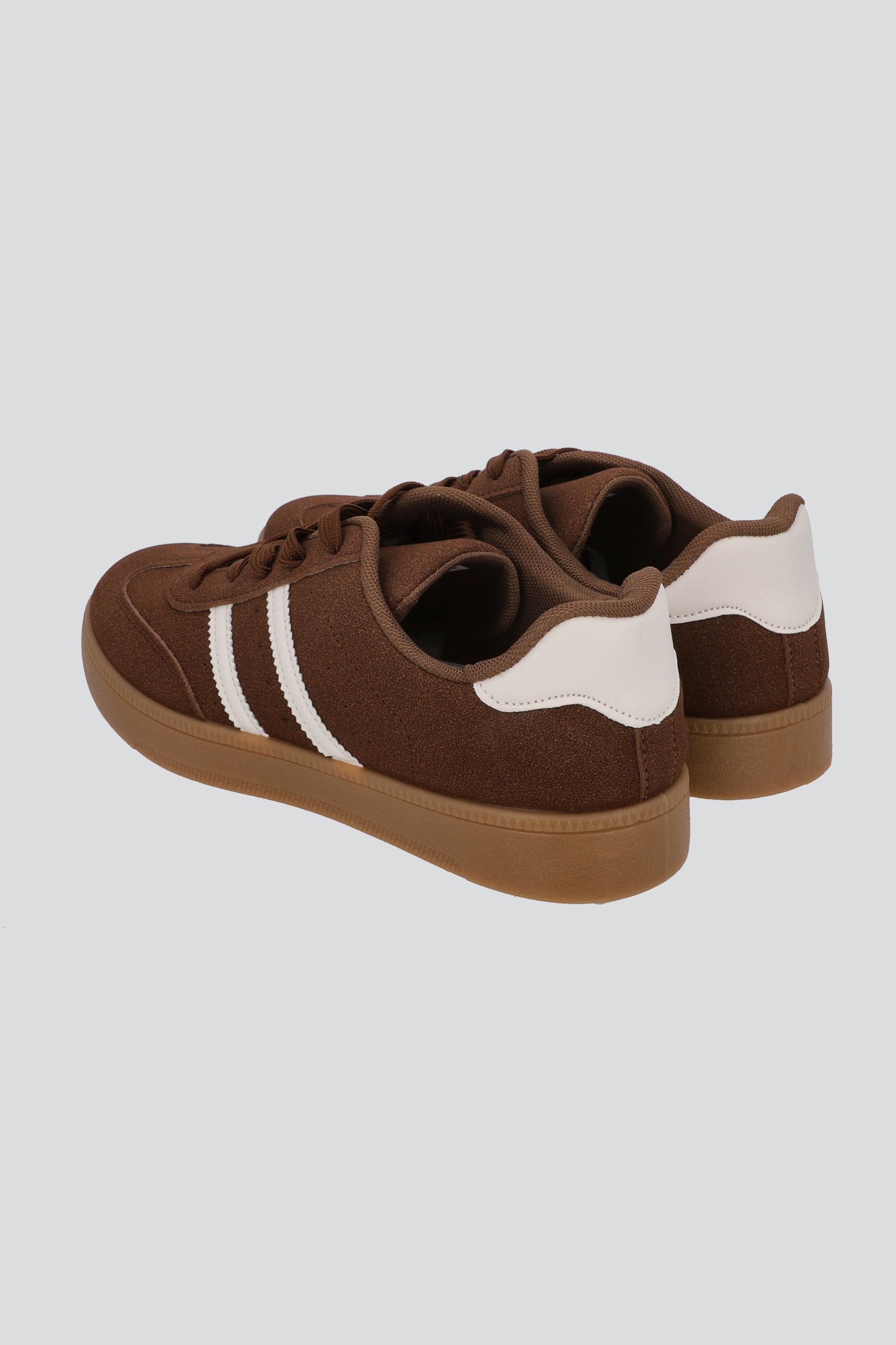 Tenis casual rayas punta suede CAFE
