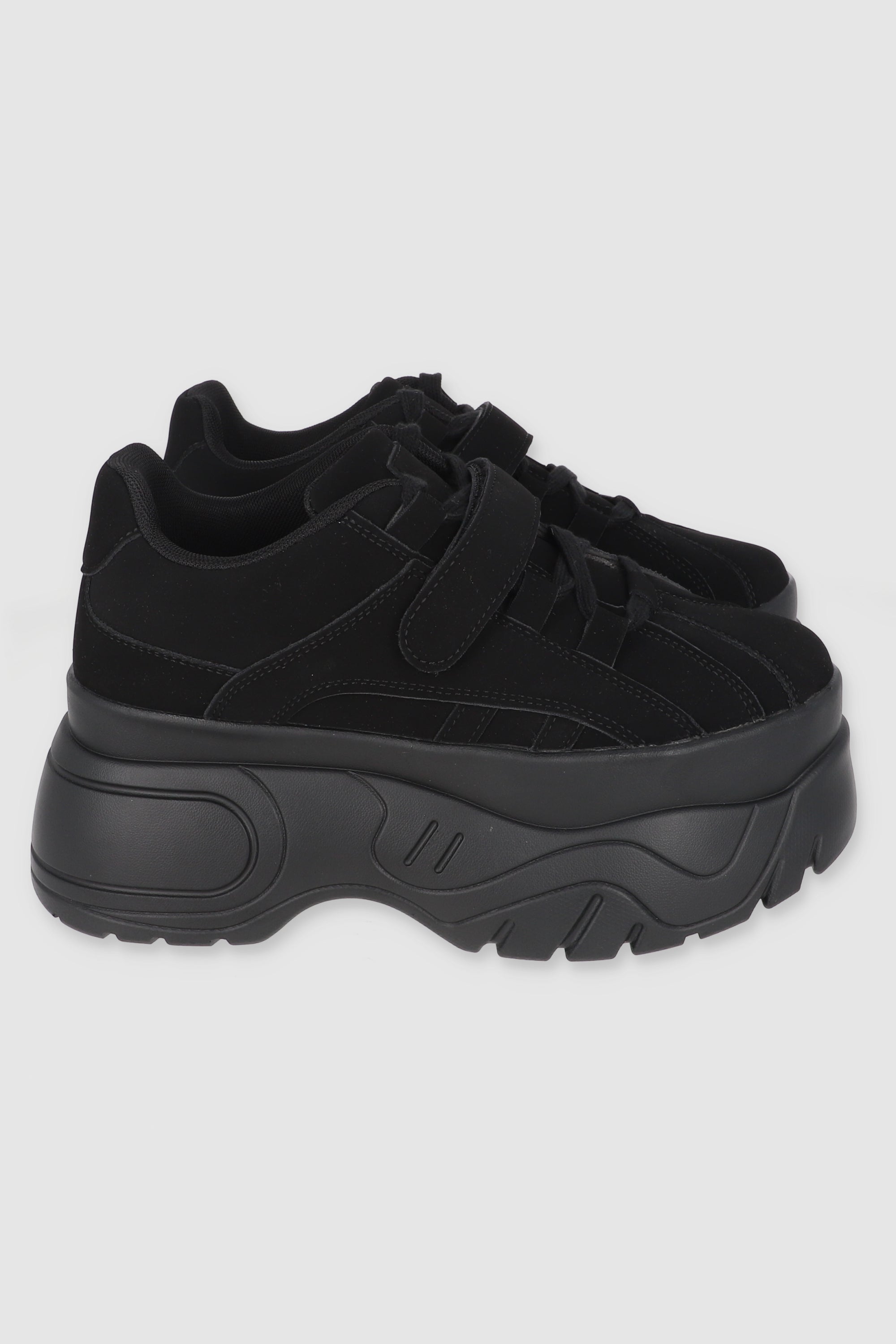 MEGA CHUNKY TENIS DETAIL VELCRO BLACK