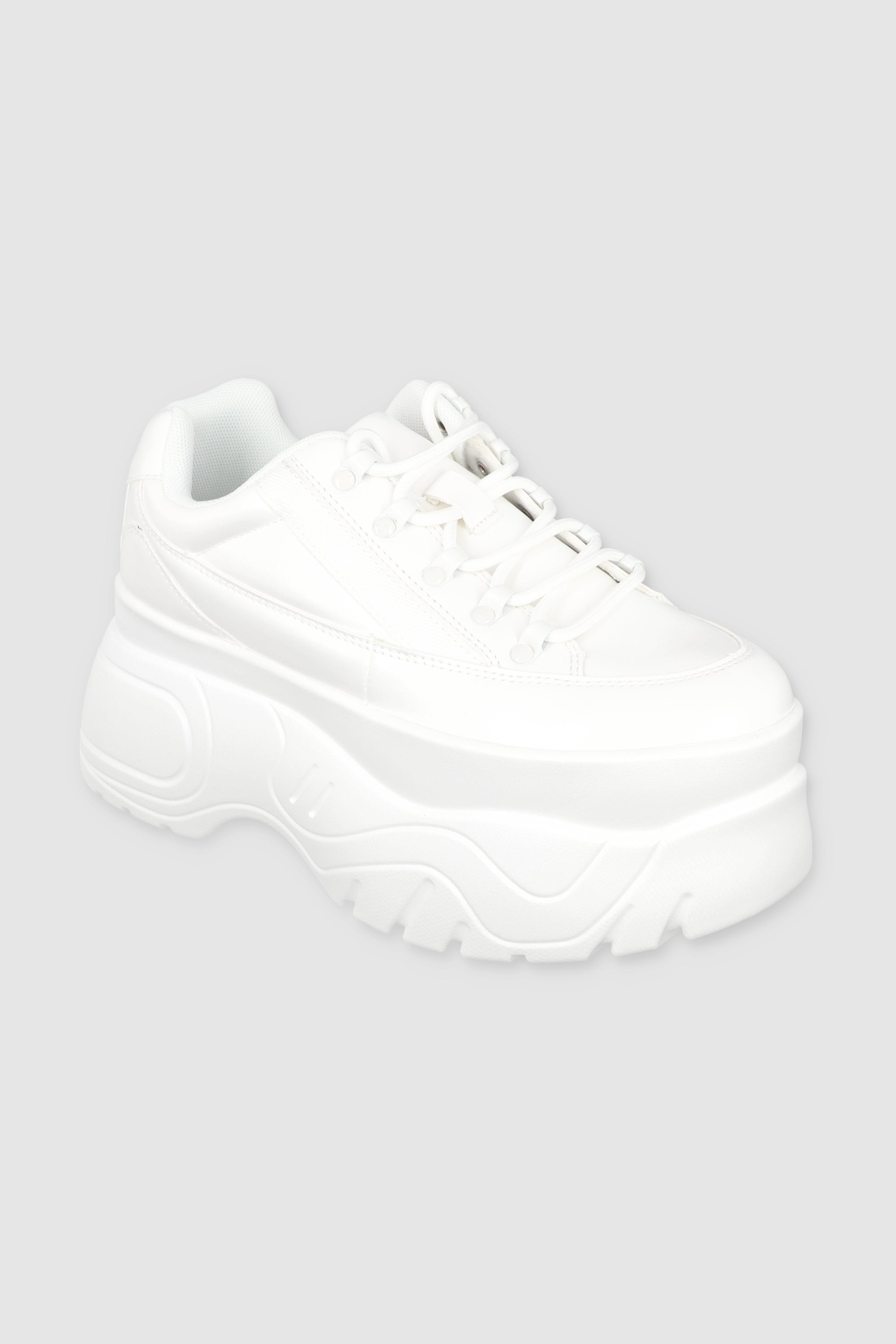 MEGA CHUNKY TENIS AGUJETA WHITE