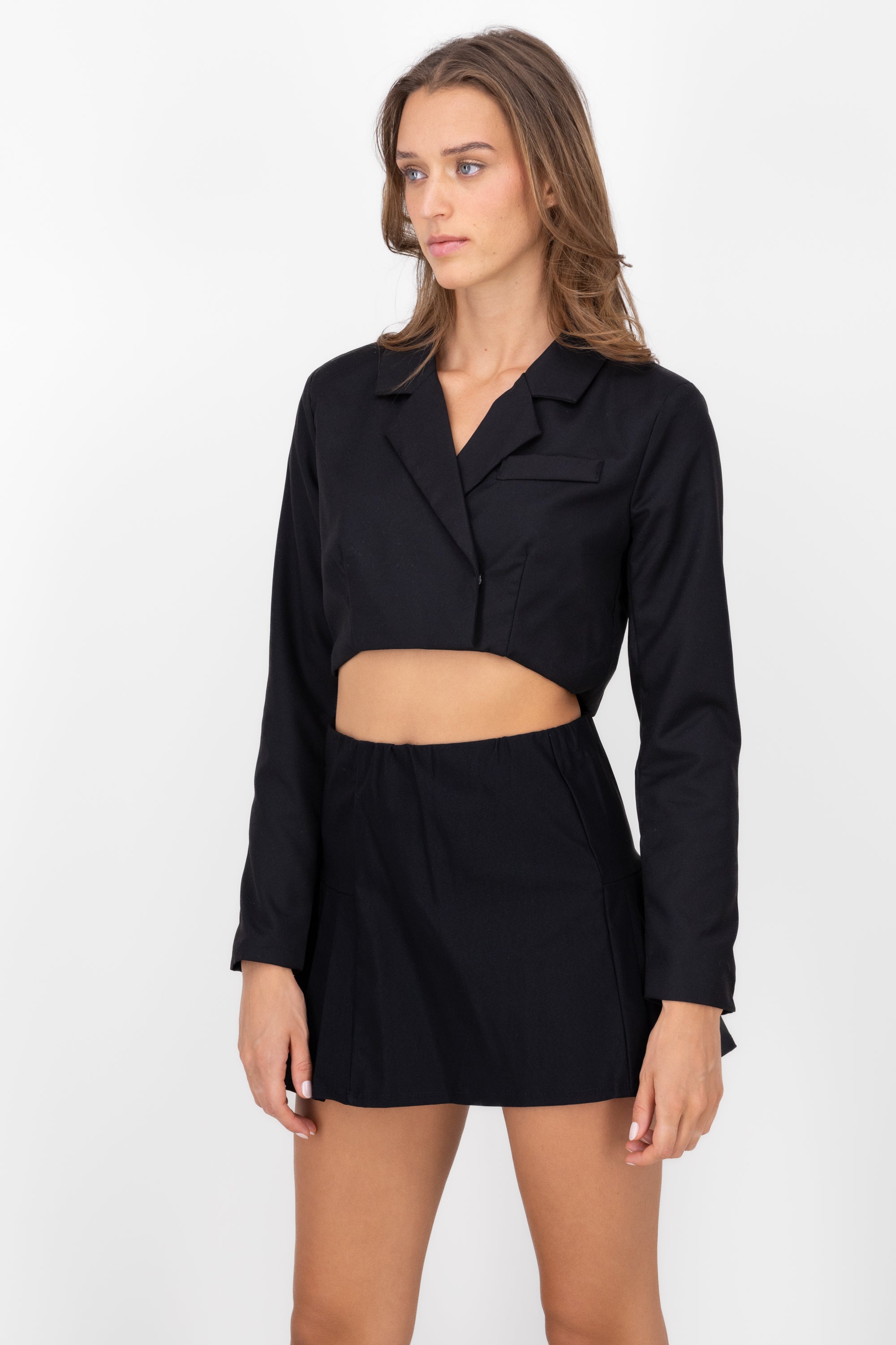 Saco Cropped Liso NEGRO