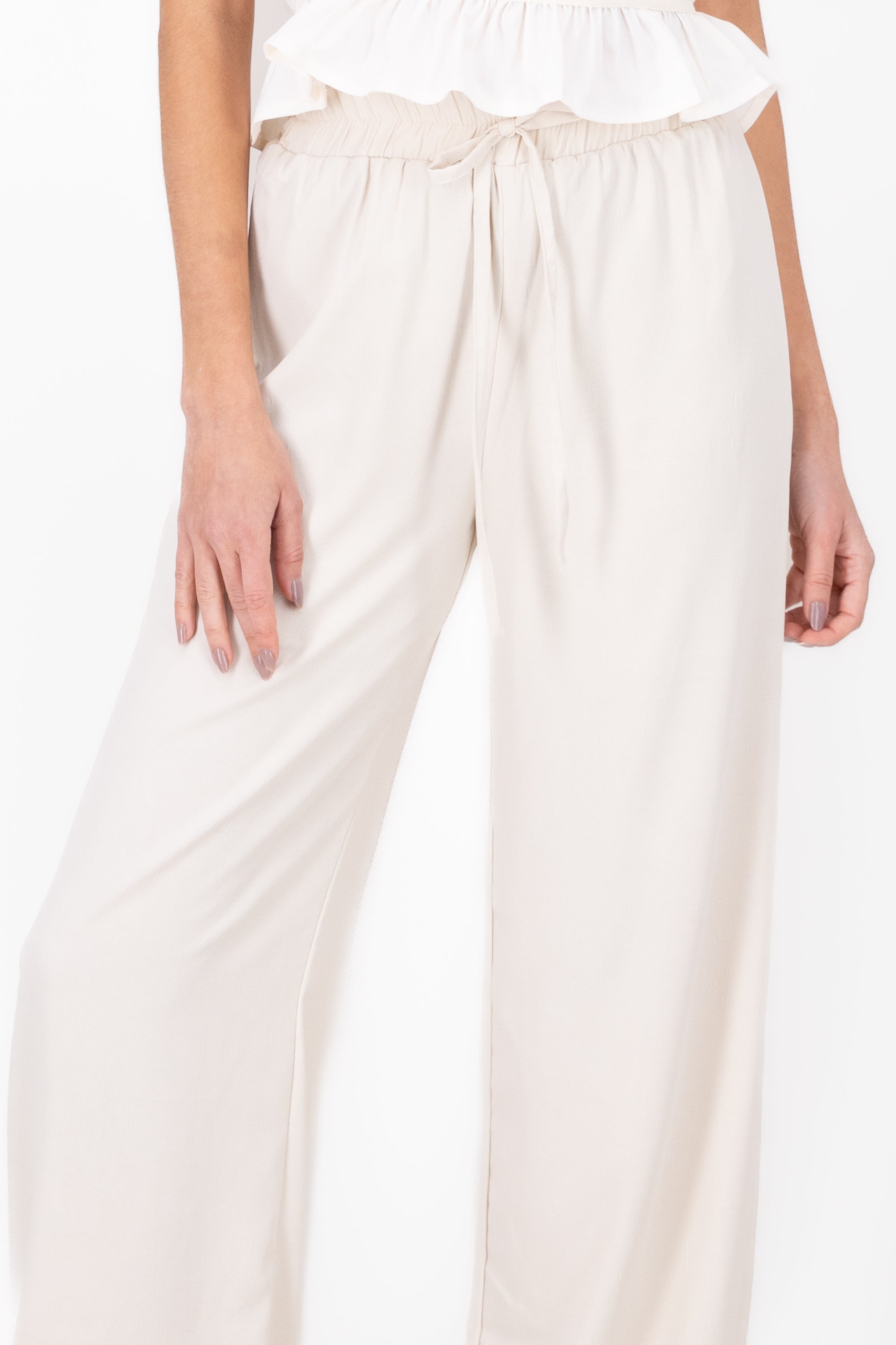 Pantalon suelto con resortey lazo en cintura Hypst HUESO