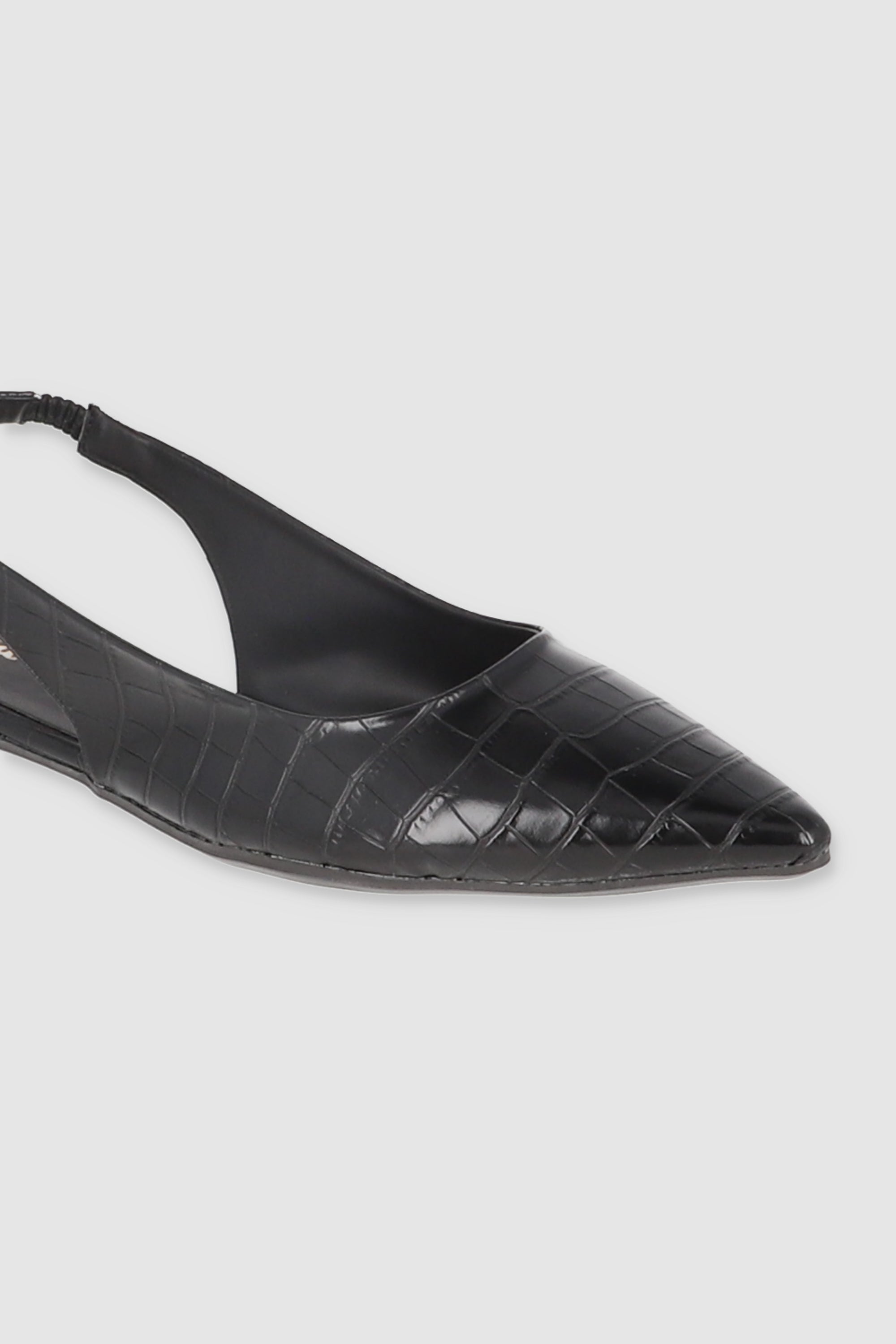 Flat Pointy Croco BLACK