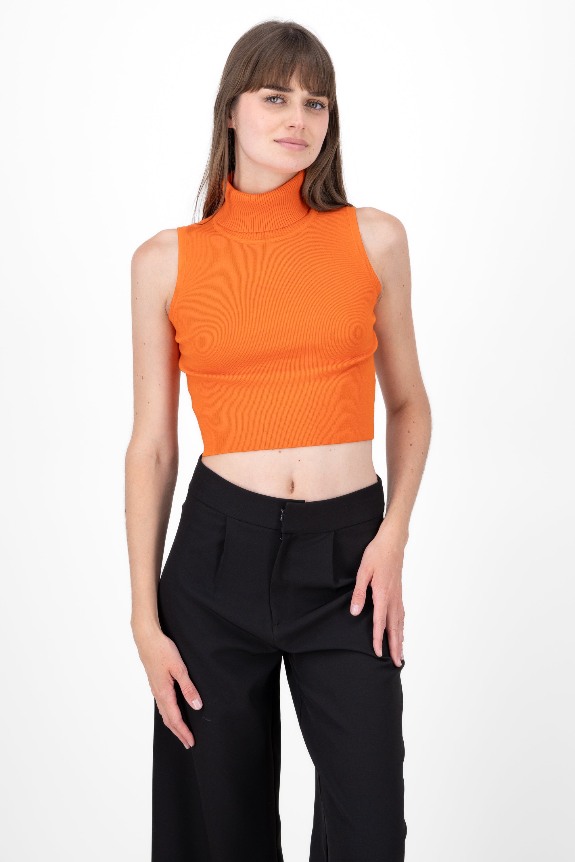 Top tejido cuello alto sin mangas NARANJA