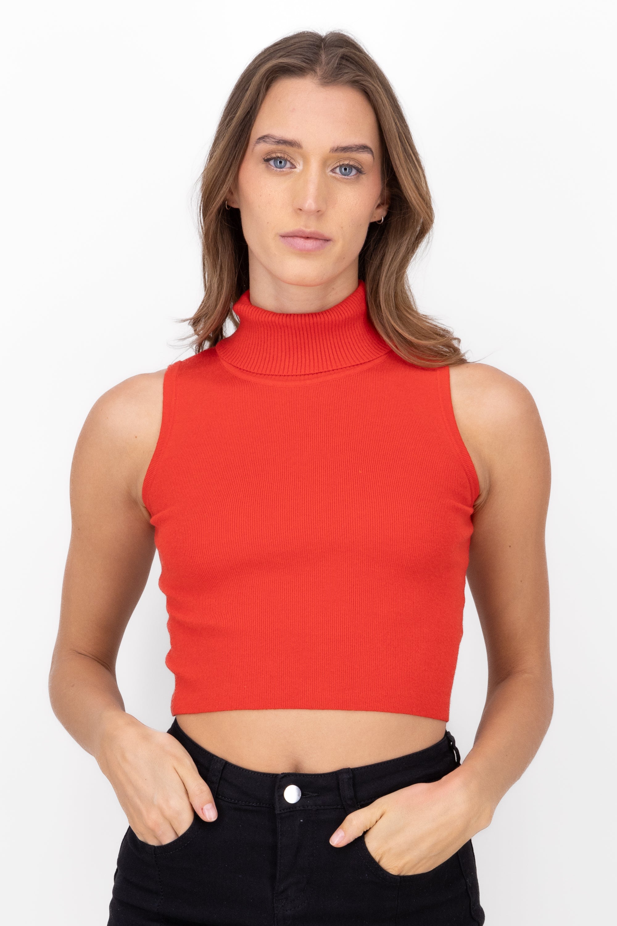 Top tejido cuello alto sin mangas ROJO
