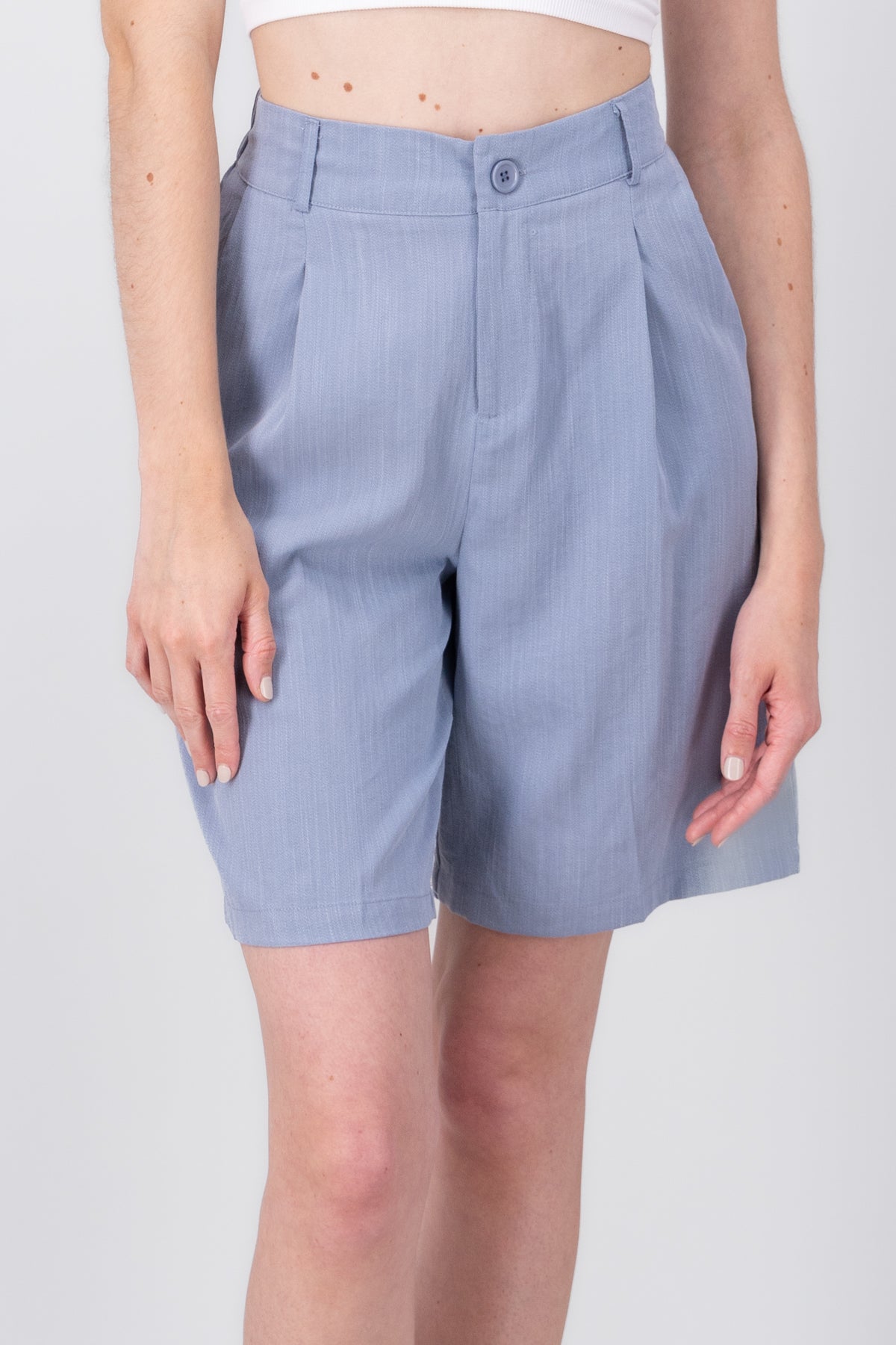 Long shorts with waistband and hyppsters button BLUE