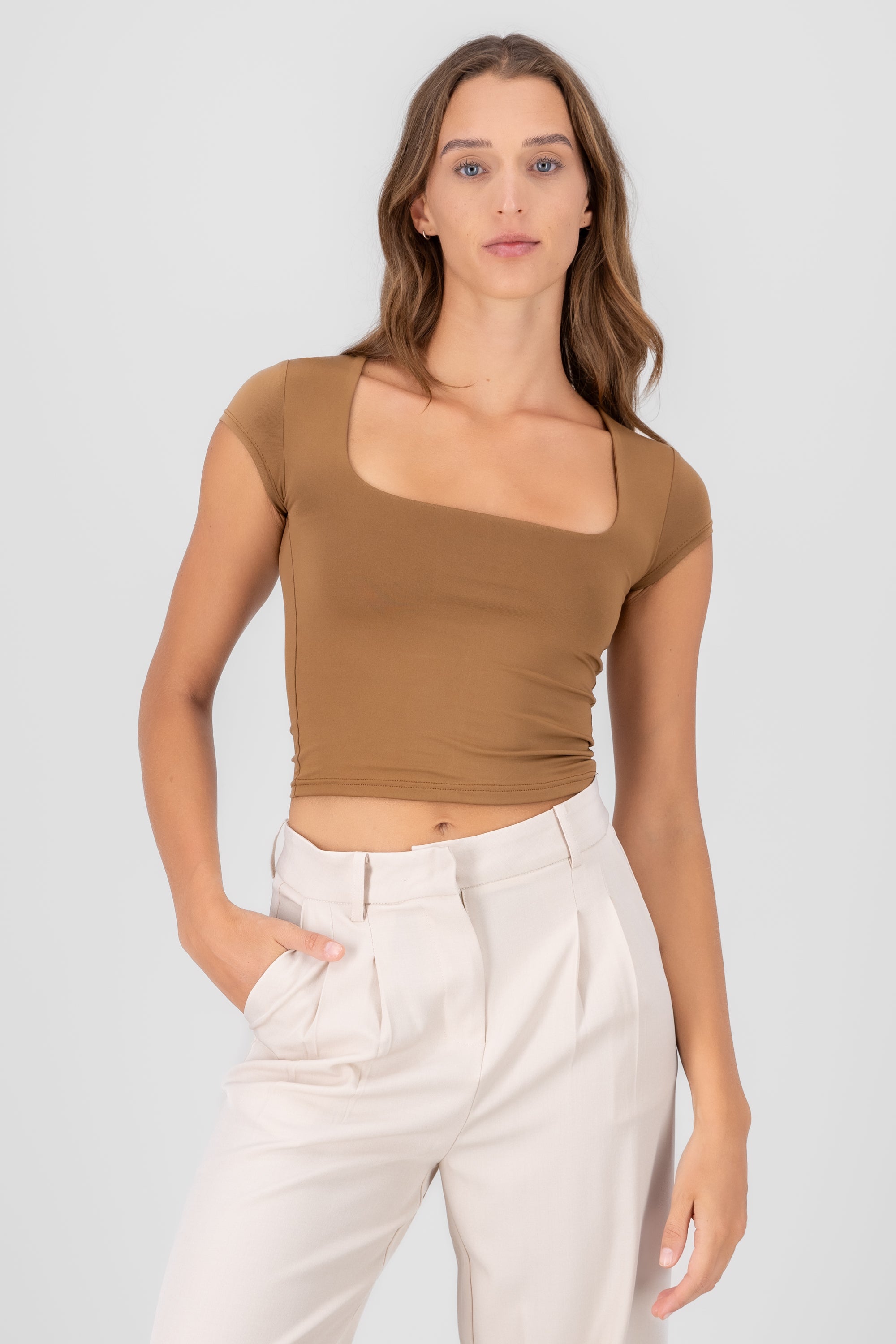 Top Escote Cuadrado Seamless CAMELLO