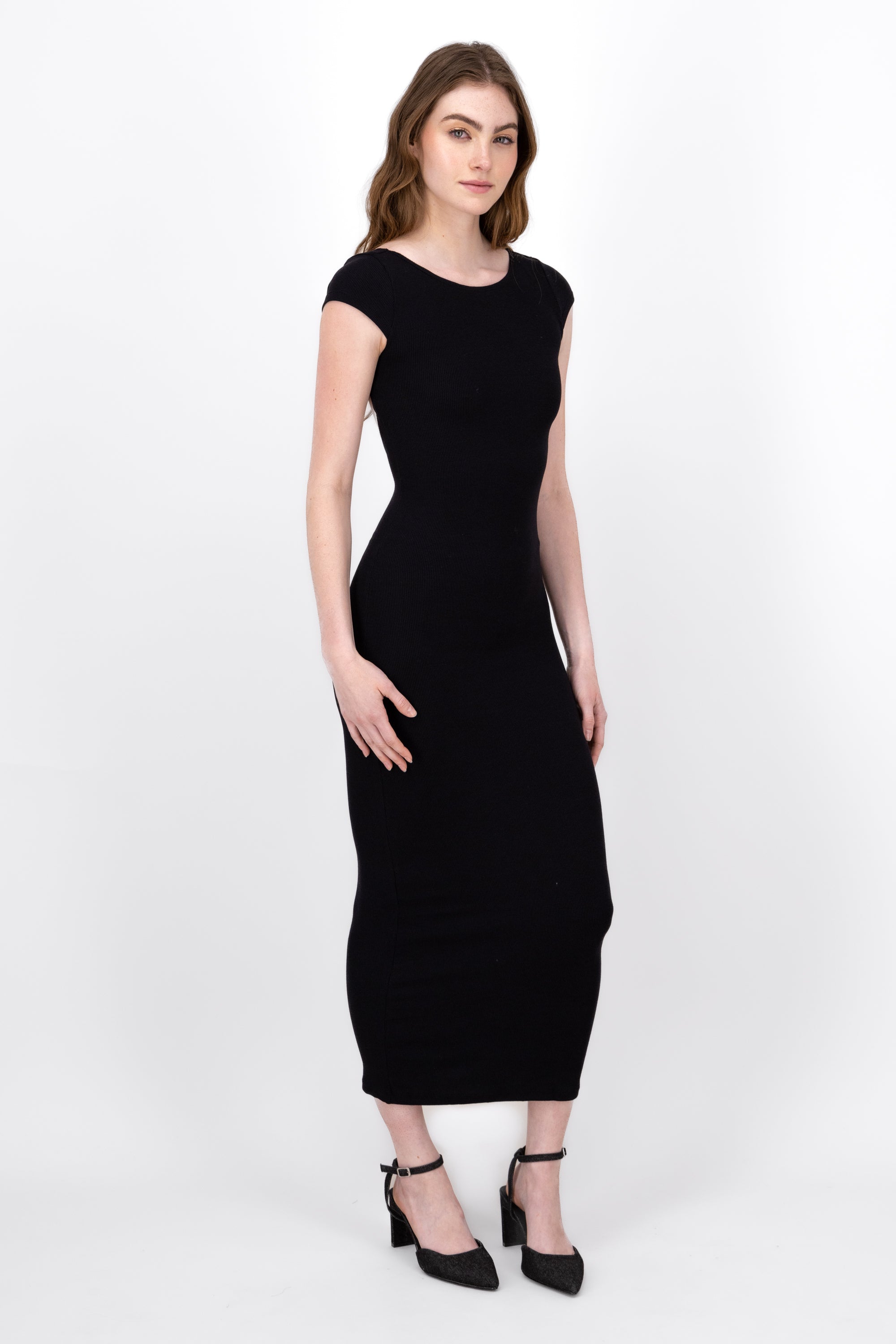 RIB DRESS WITH DISCOVERED BACK BLACK