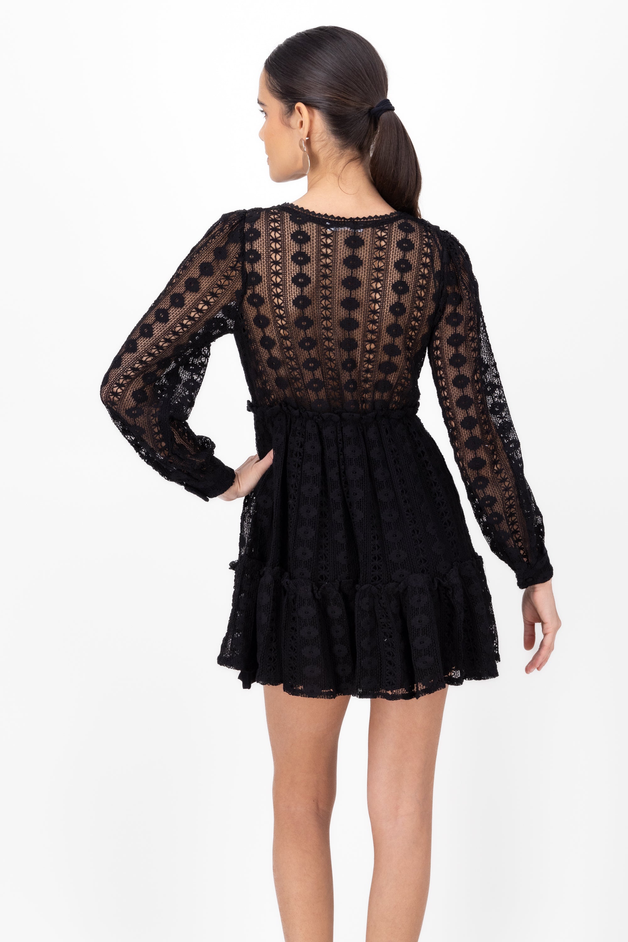 Crochet dress with mini waves long sleeve BLACK