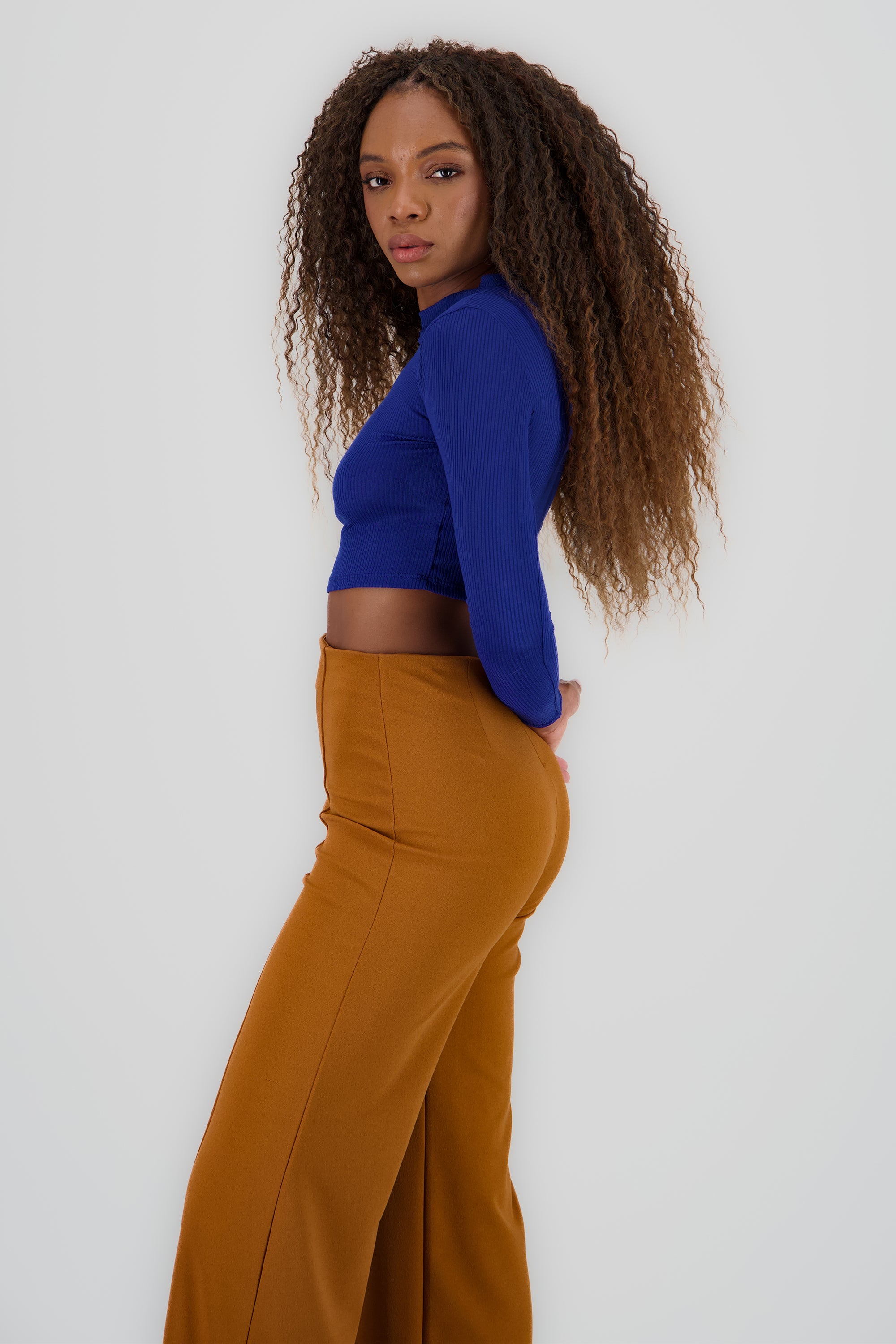 Top Acanalado Manga Larga AZUL REY