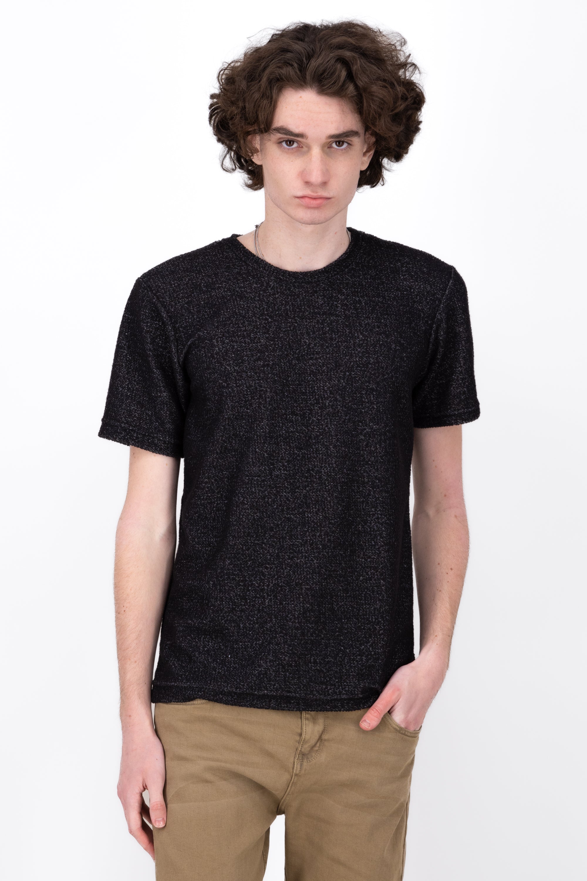 Round neck shirt Detail texture Black Combo