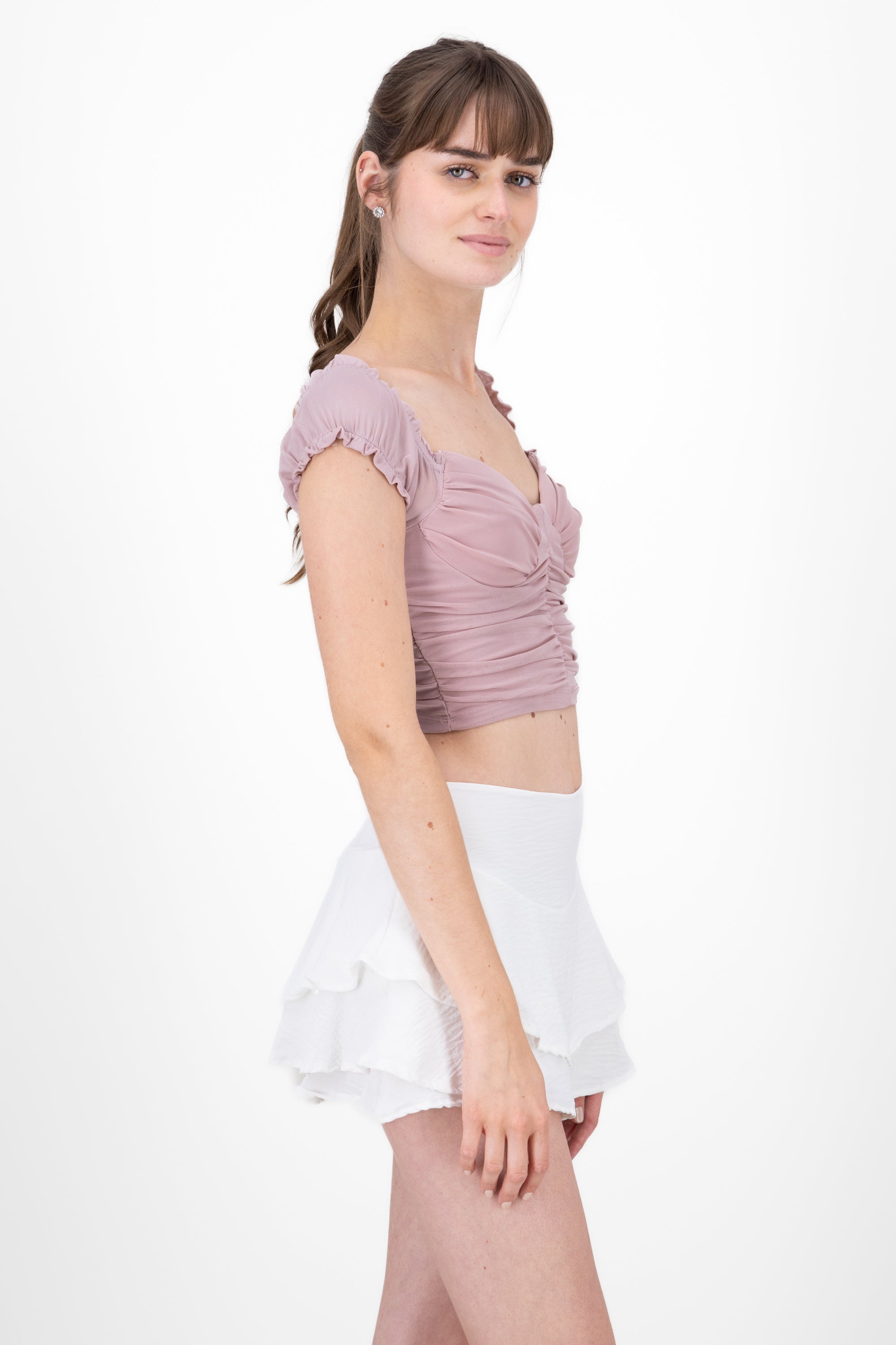 Pleasted blouse Detail glasses MALLOW