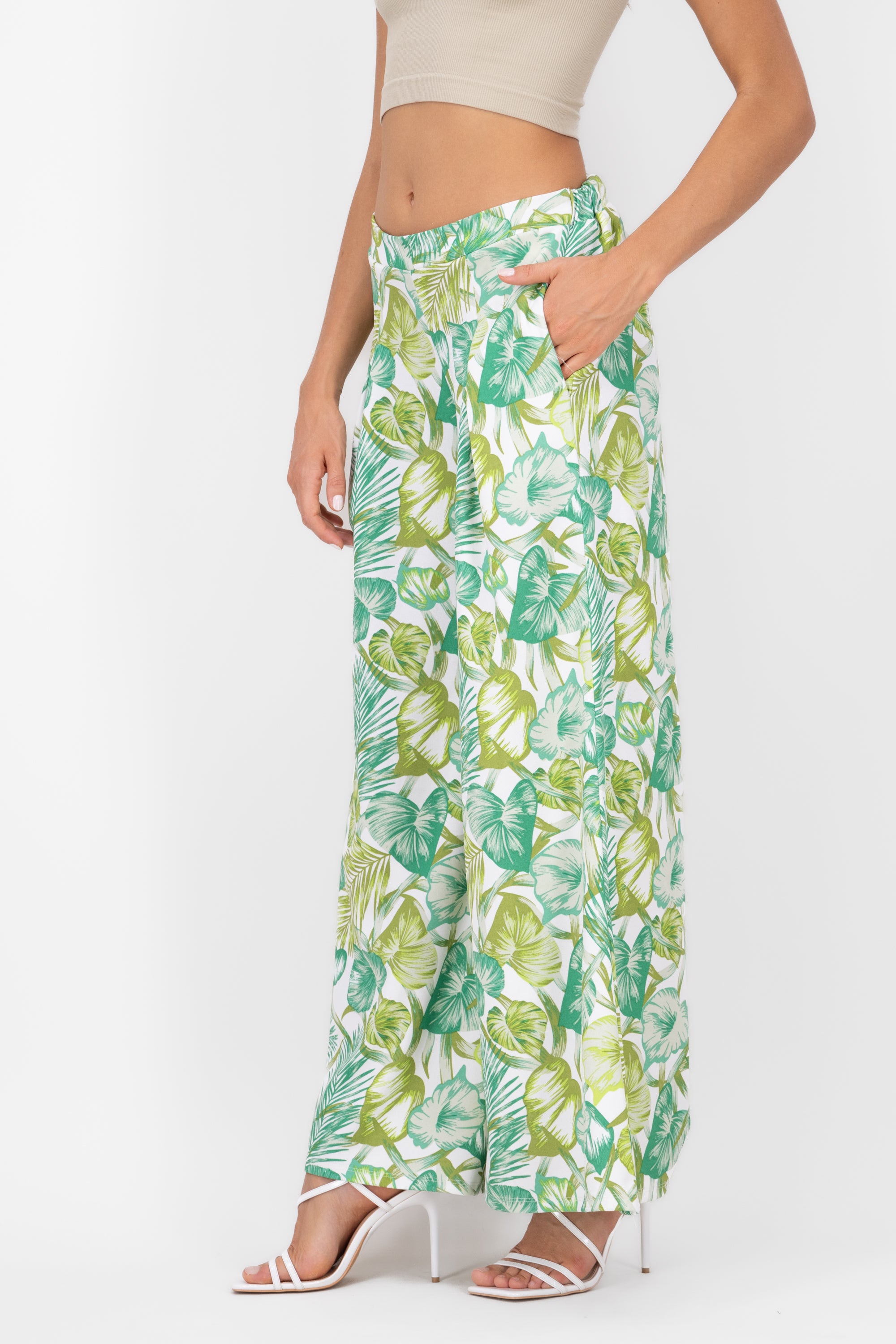 Pantalon Amplio Detalle Pinzas VERDE COMBO