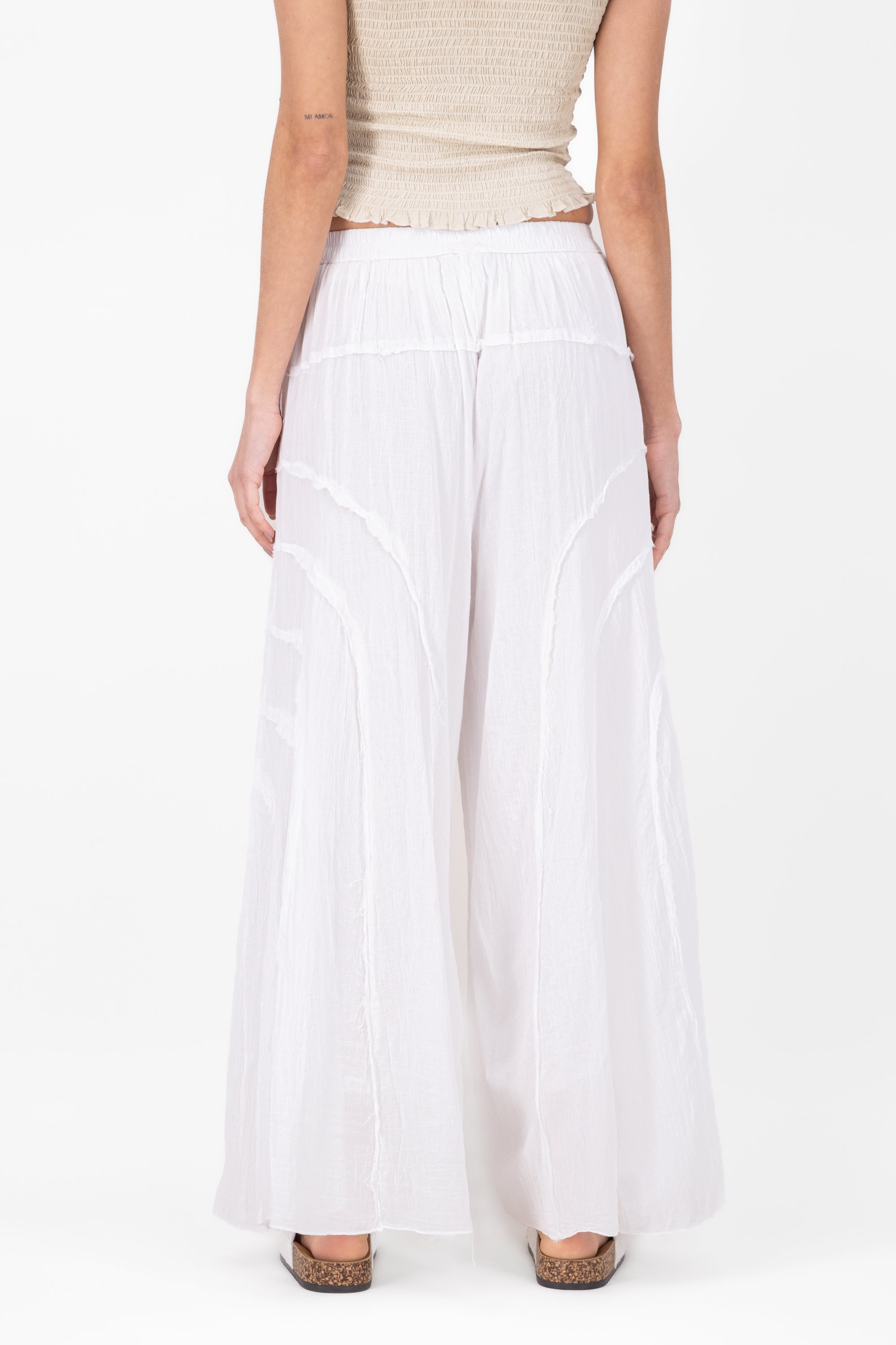 Pantalon amplio con costuras BLANCO