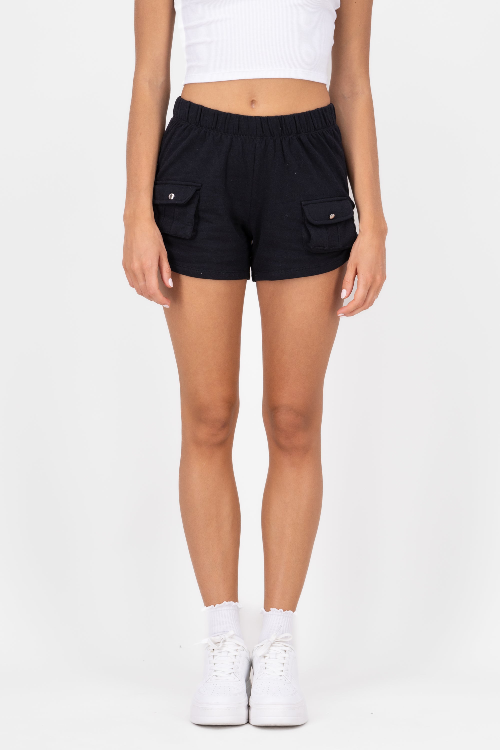 Shorts Con Bolsas Cargo Lisos NEGRO