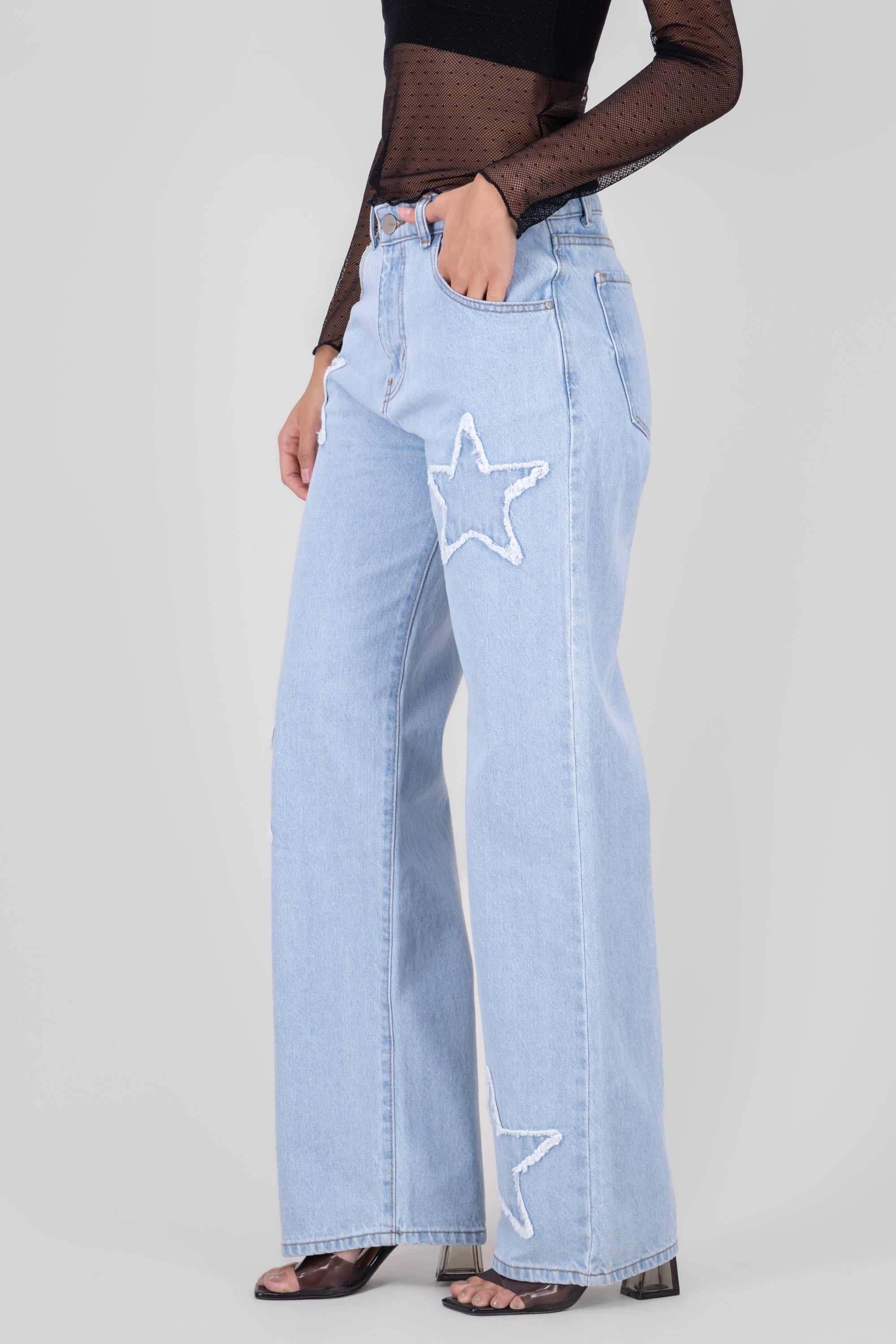 Jeans Straight Estrellas BLEACHED