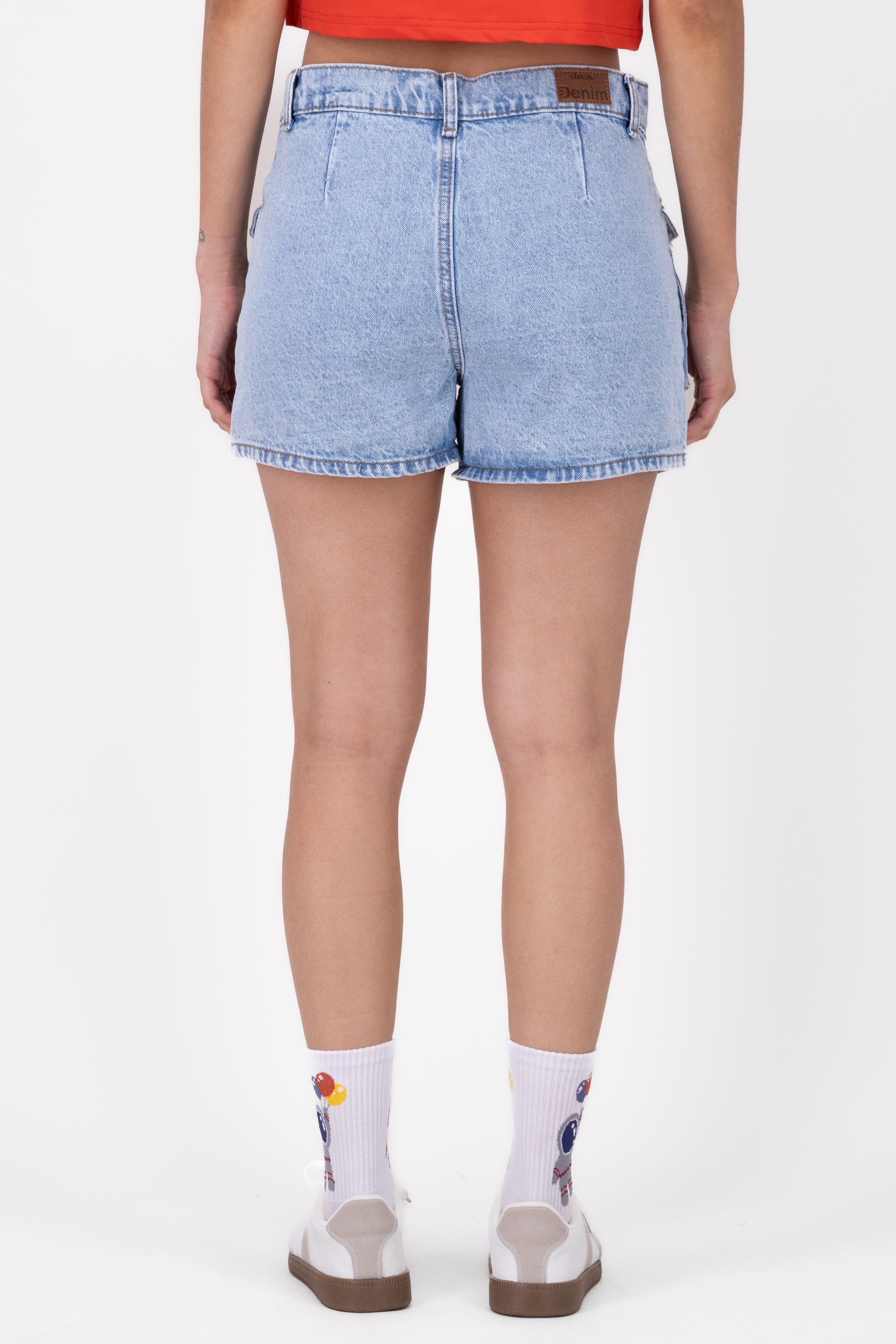Short Cargo 2 Bolsas Con Tiras ACID LIGHT