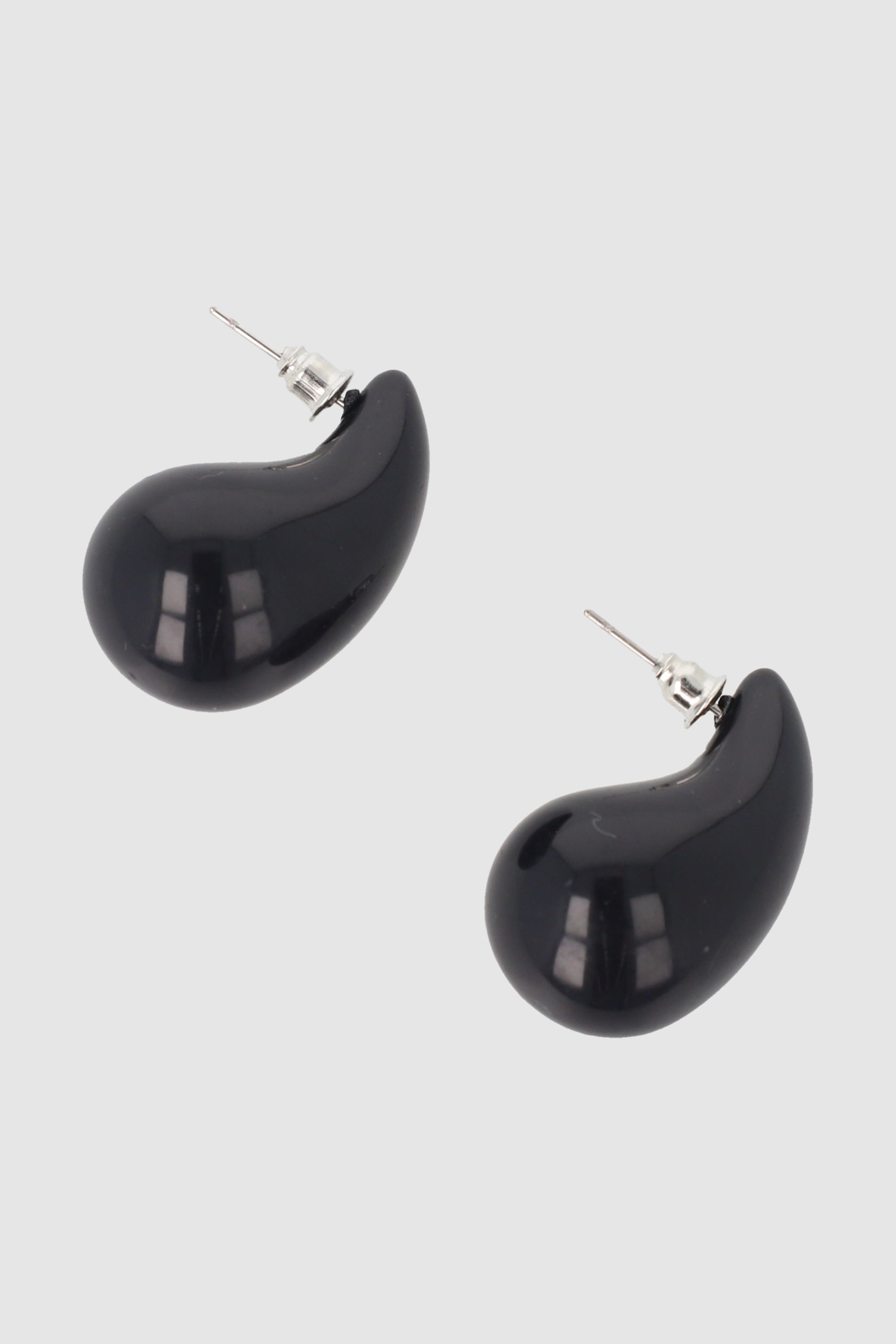 Gota metal earrings BLACK