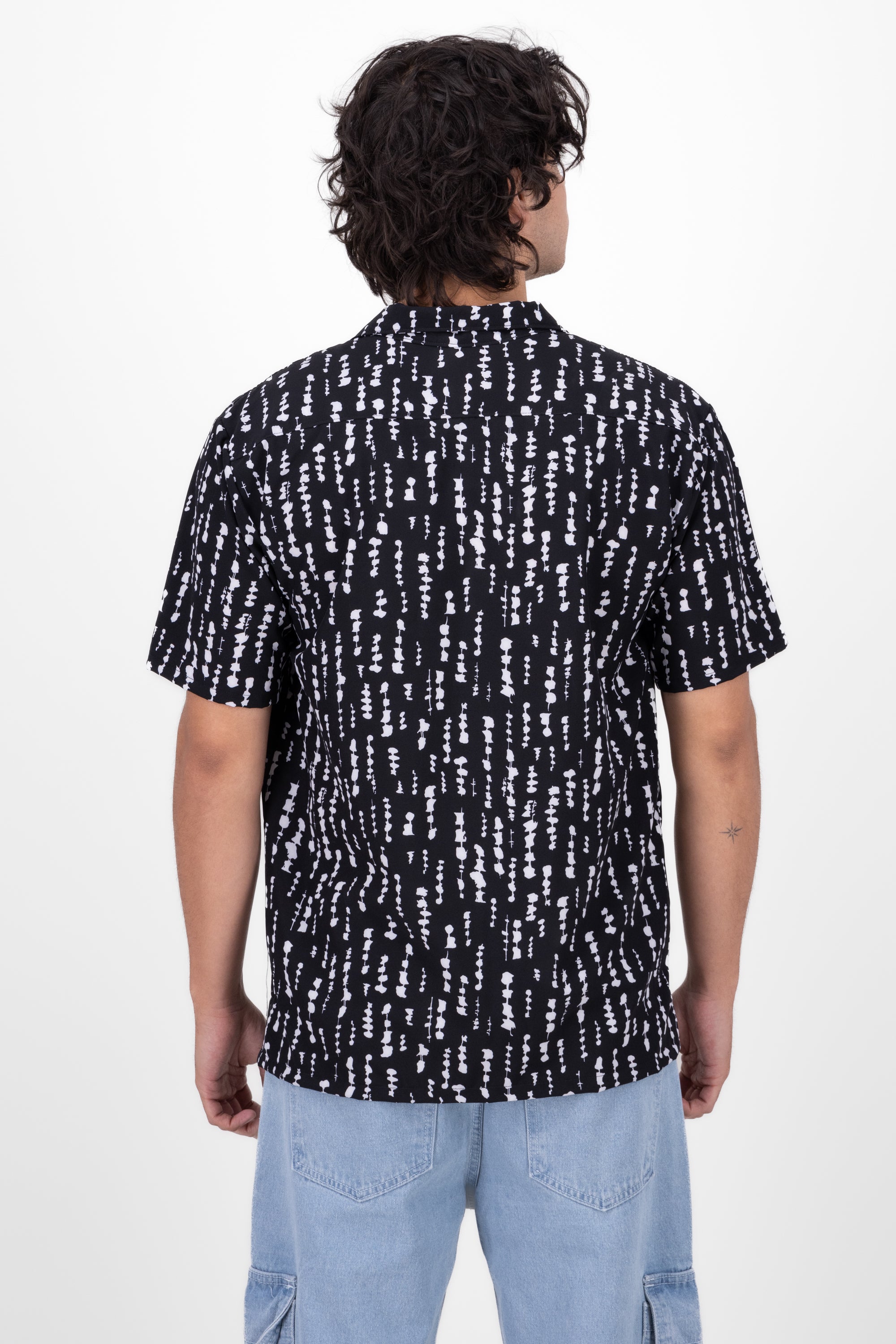 Short manga shirt Pattern Black Combo