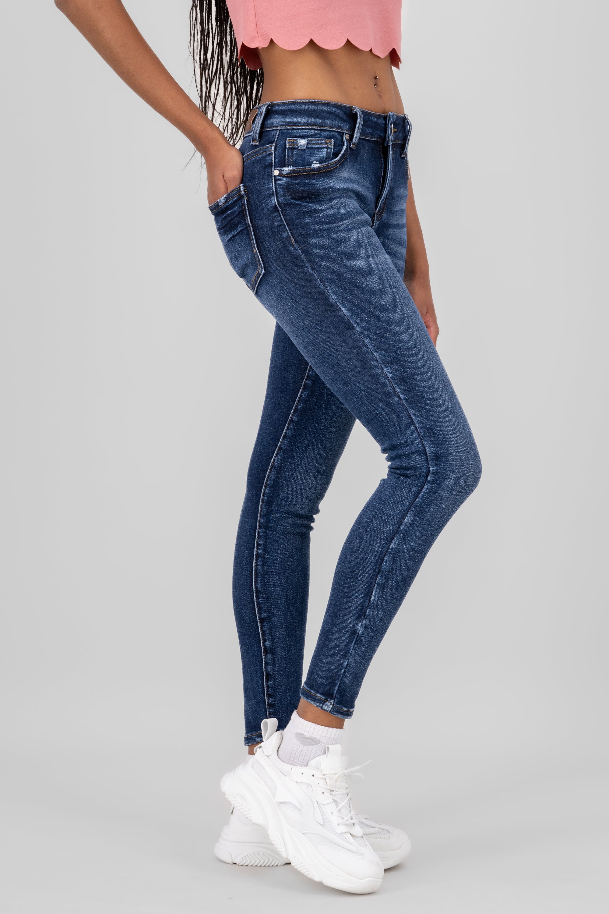 Jeans skinny básicos DARK WASH