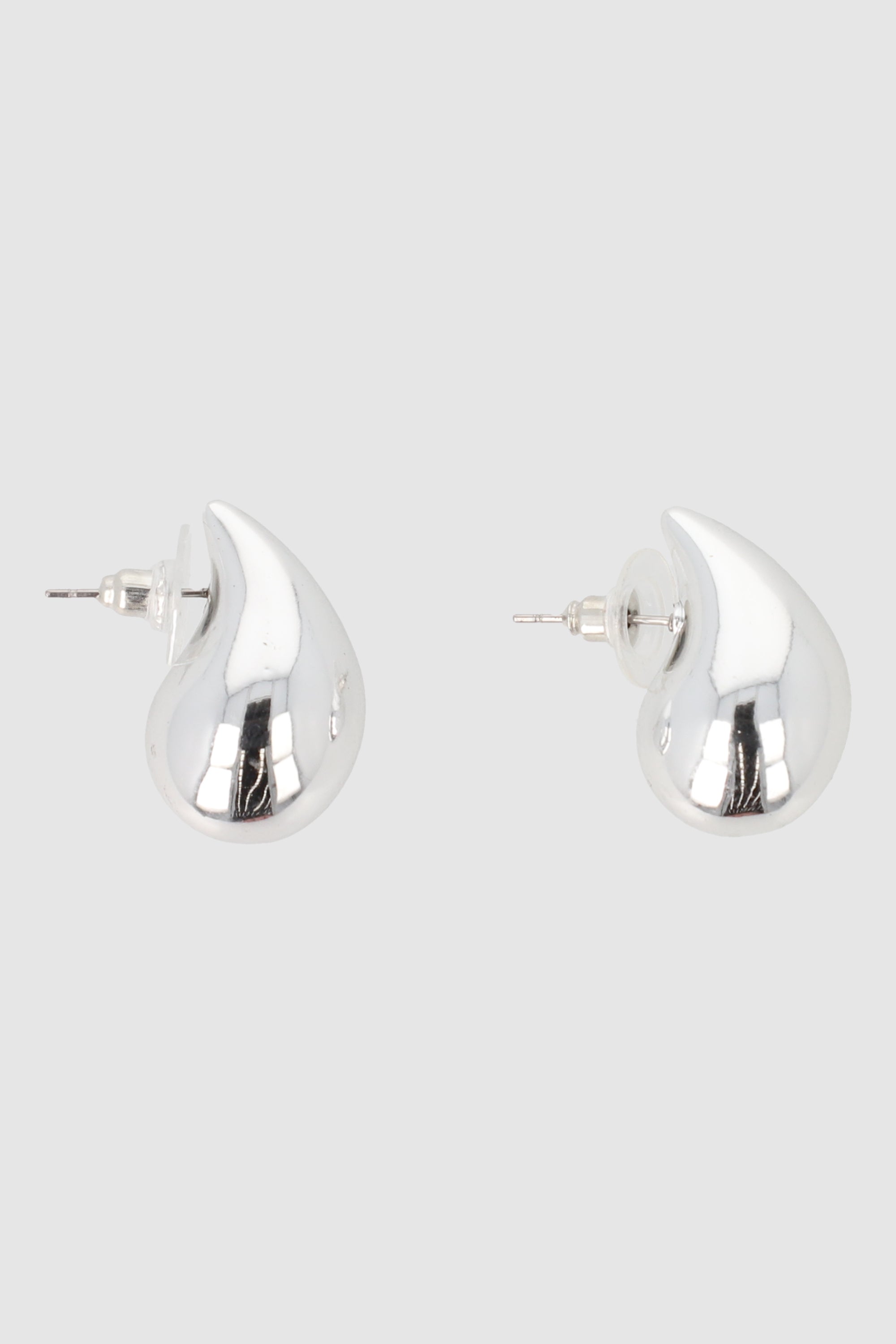 ARETES GOTA PLATA