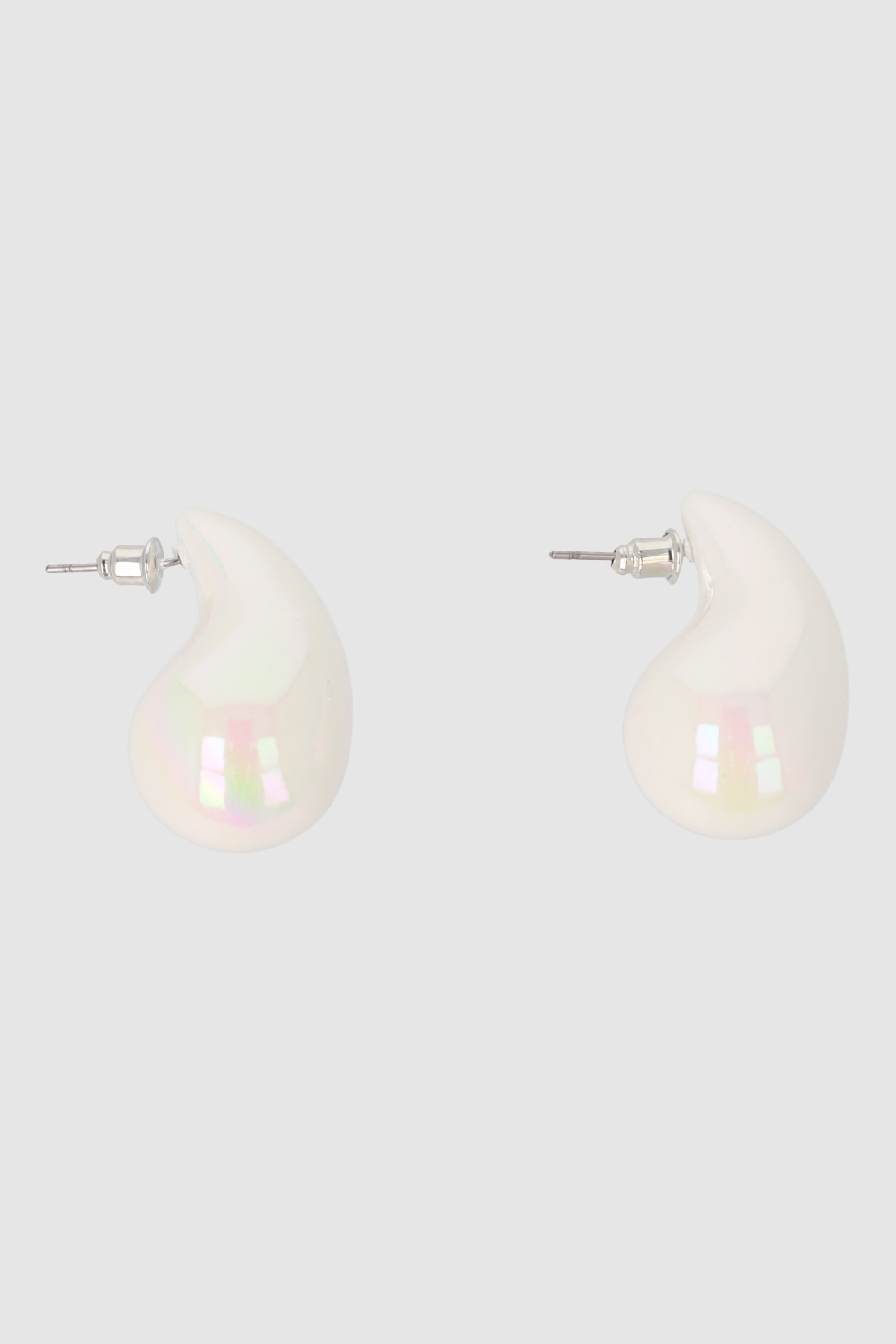 Gota earrings aperwled BONE