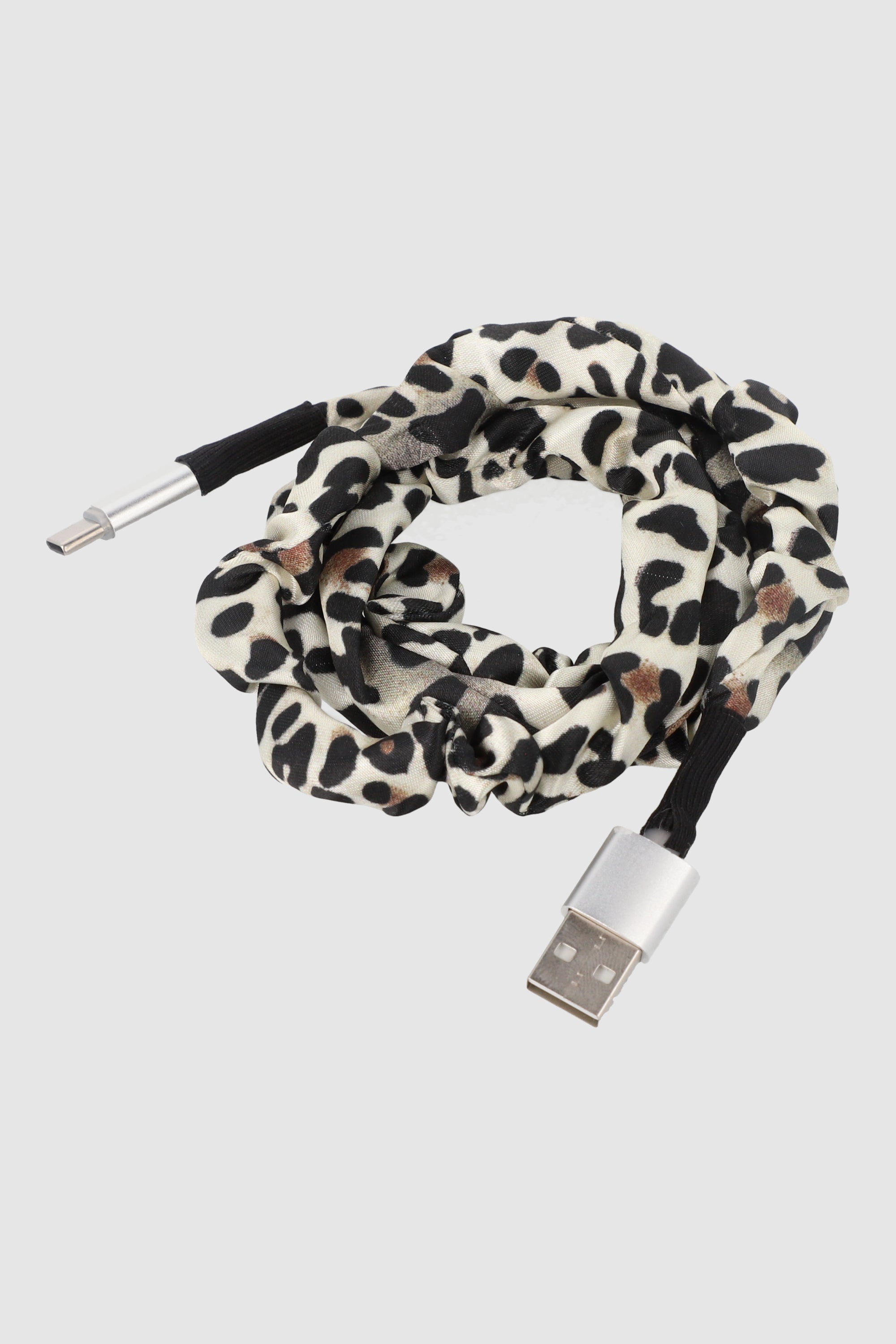 Cable cargdor plisado leopardo tipo C BEIGE