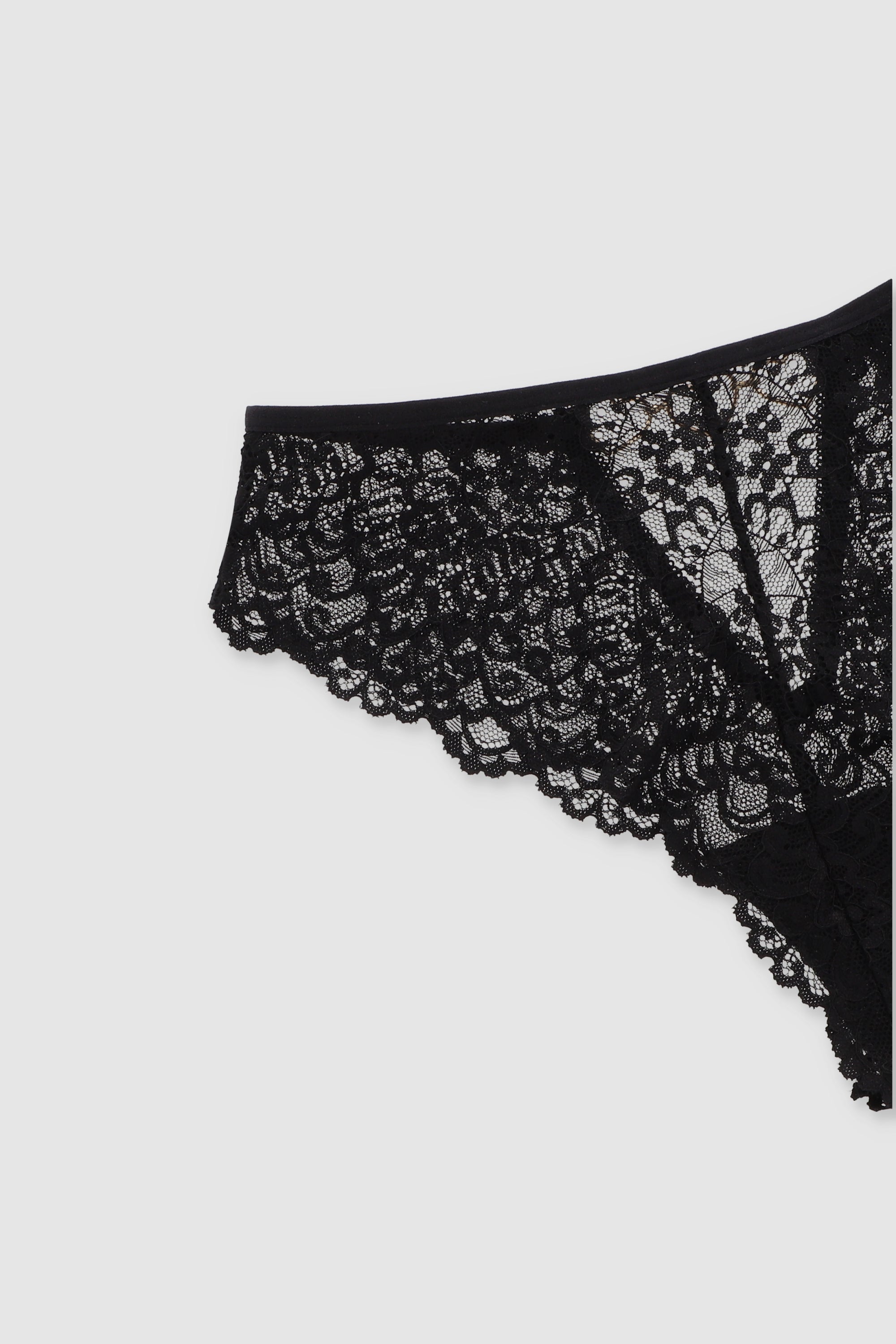 Lace bikini with heart details BLACK