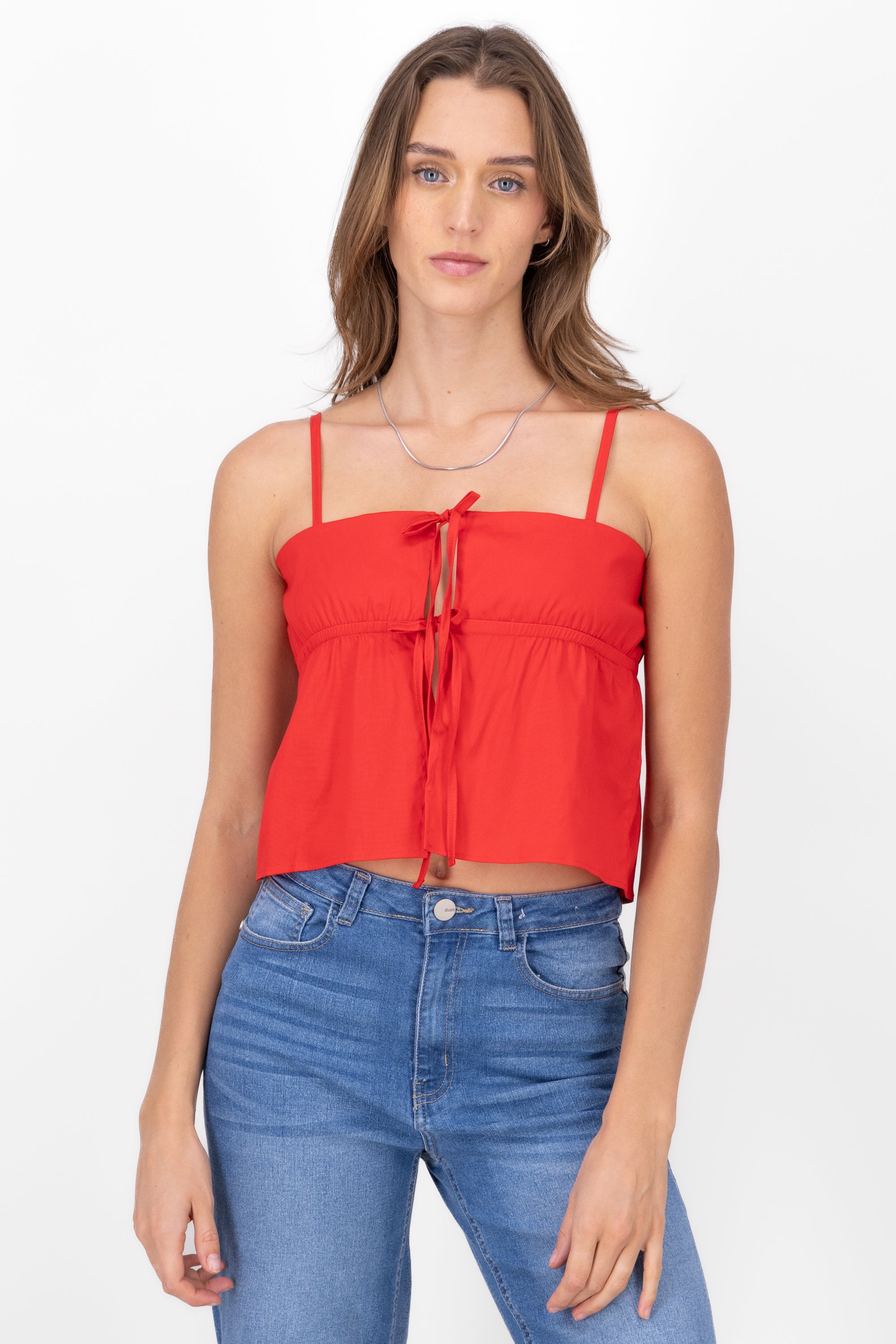 Blusa crop tirantes detalle amarre ROJO