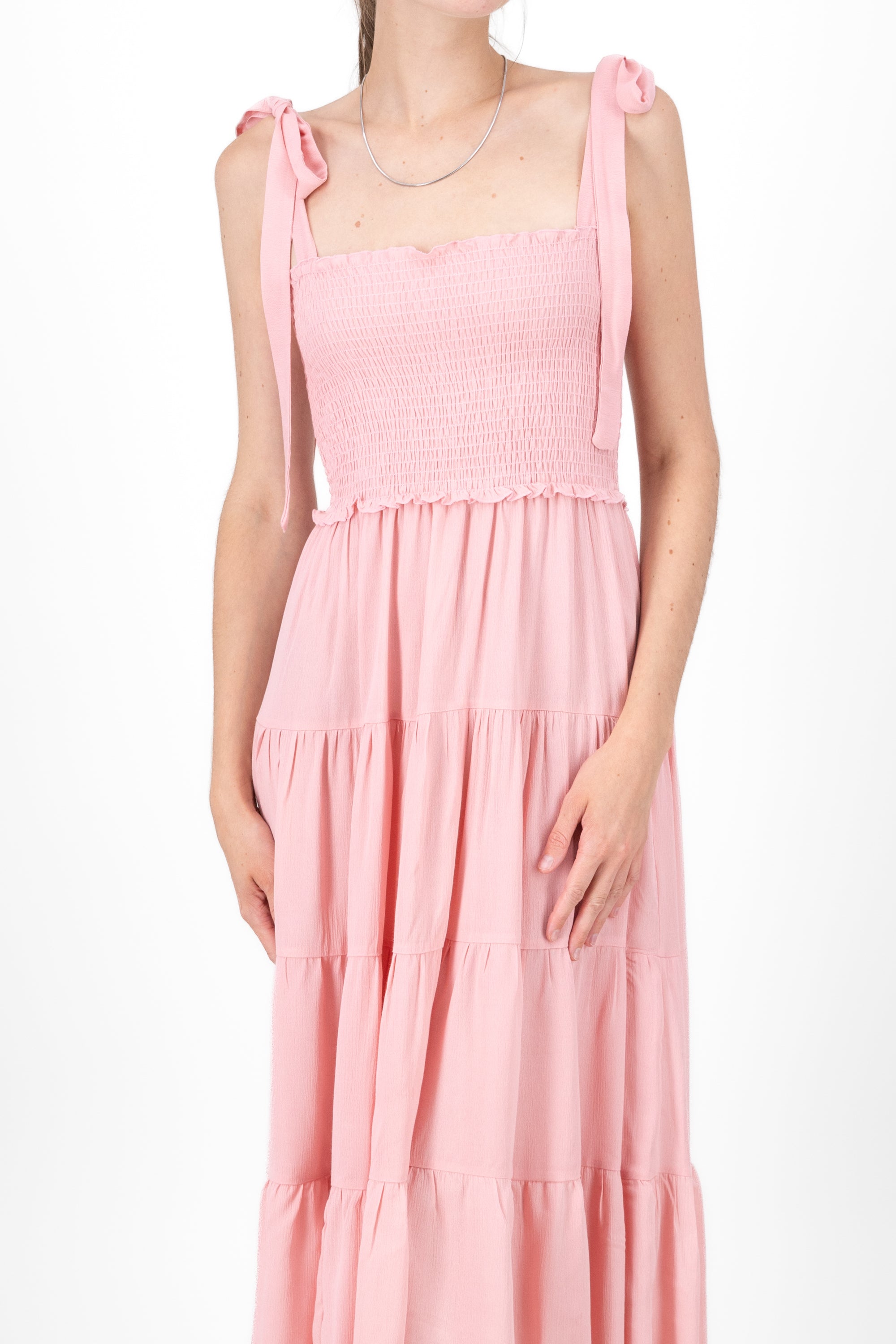 Vestido maxi olanes detalle moños PALO DE ROSA