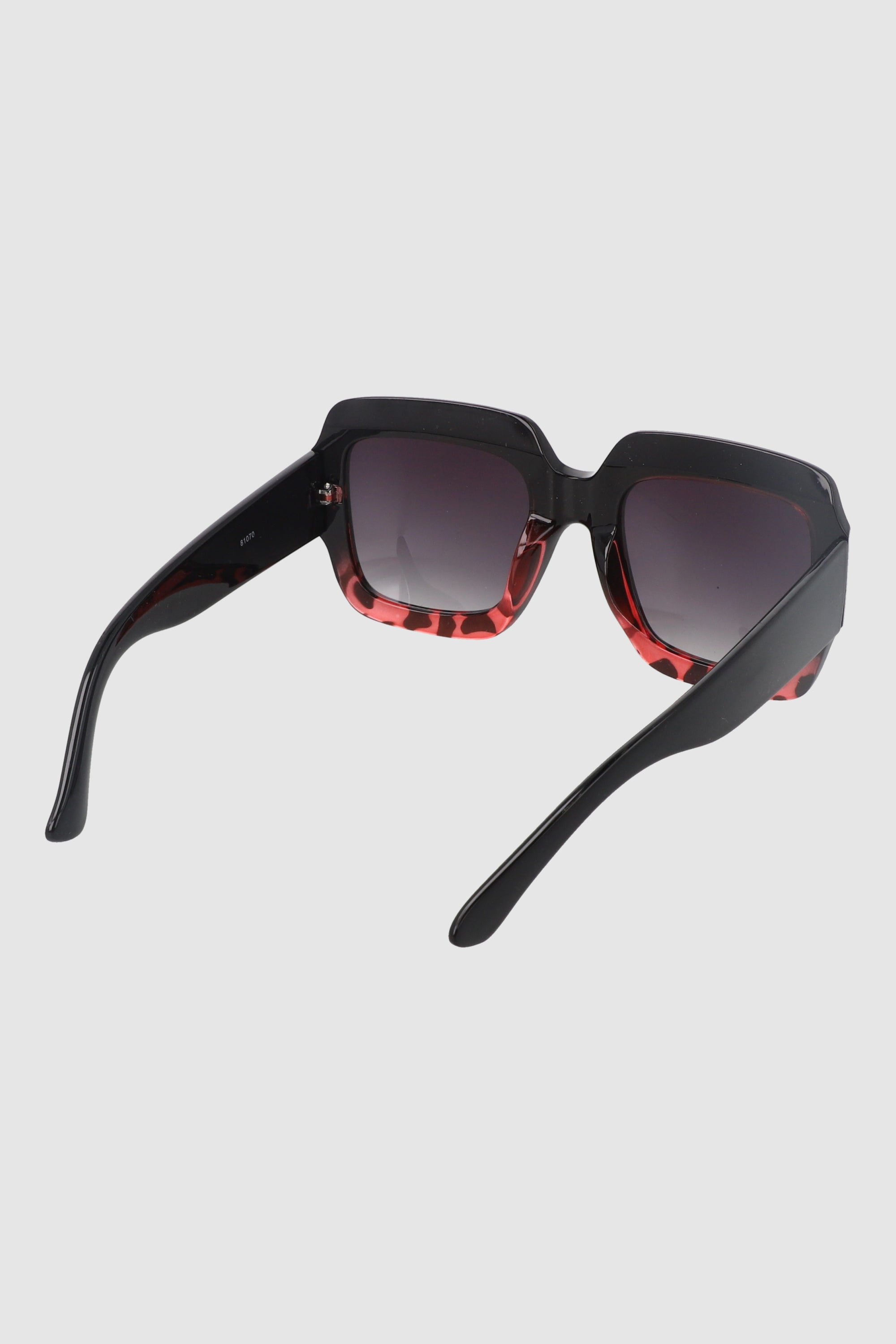 OVERSIZE CONTRAST LENTS BLACK