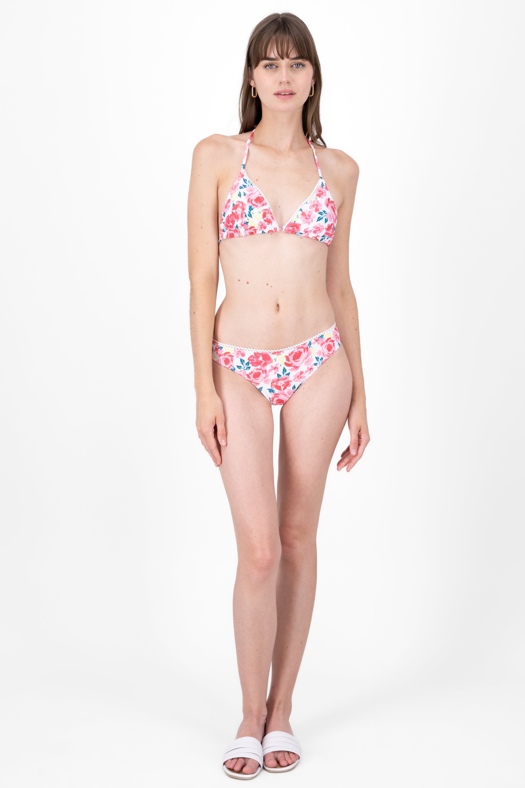 Bikini 3 pzs flores detalle encaje ROSA