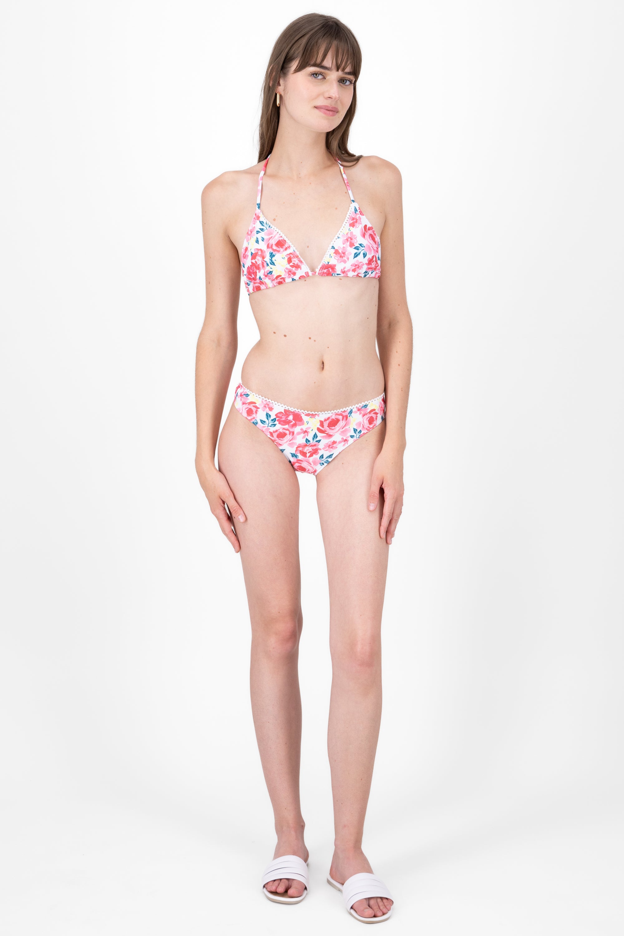 Bikini 3 pzs flores detalle encaje ROSA