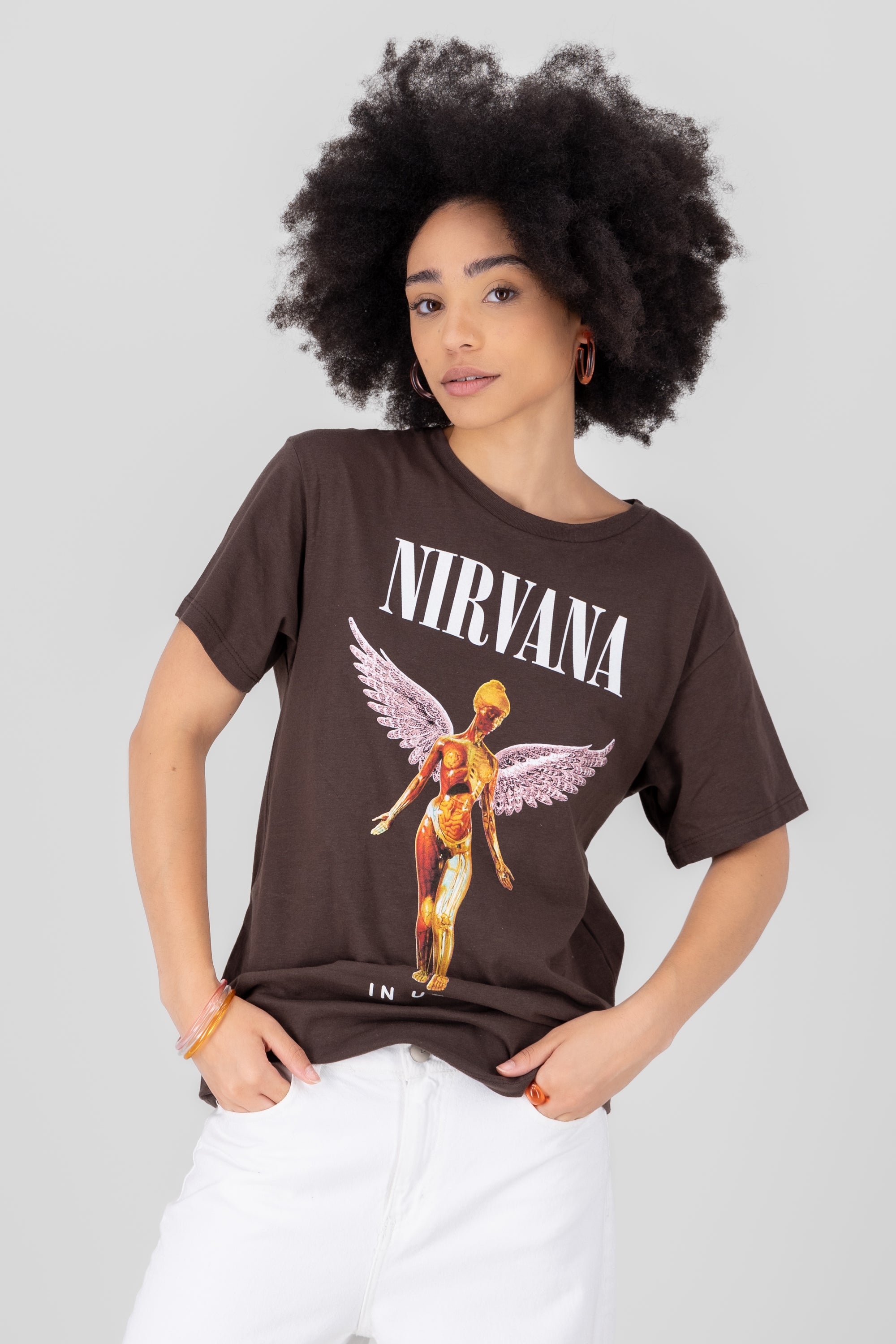 Playera Nirvana manga corta CAFE COMBO